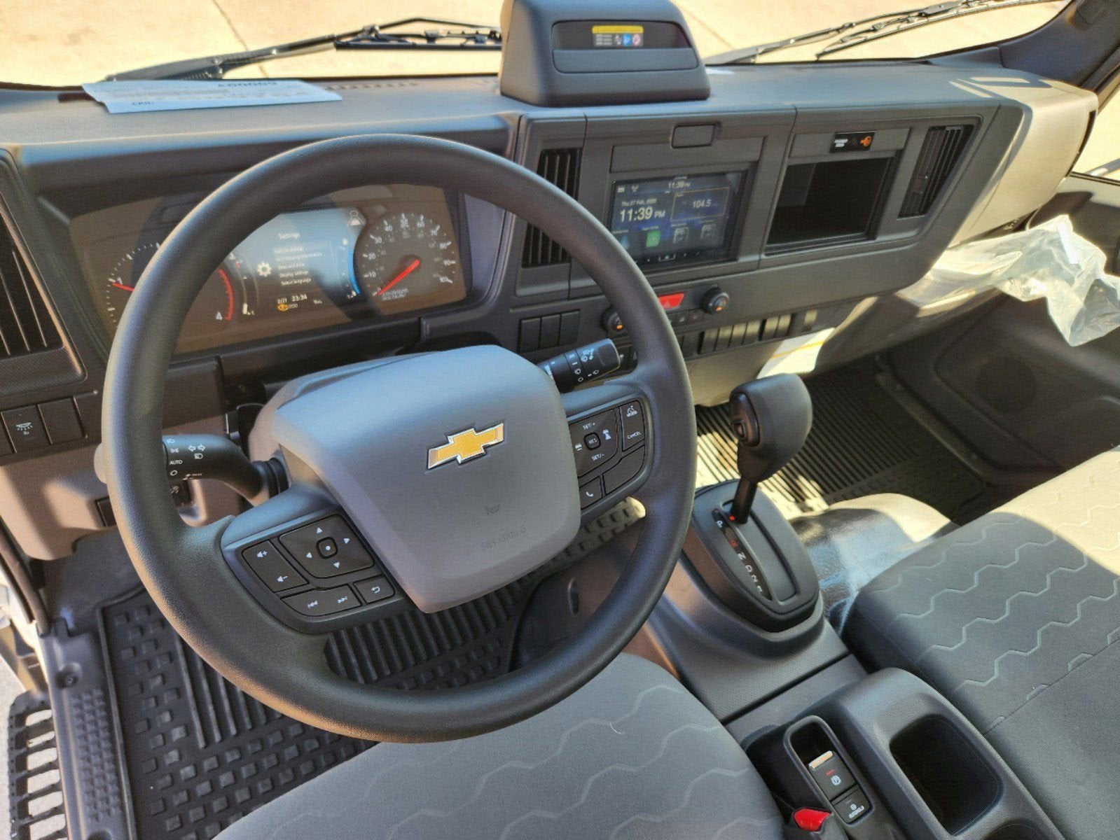 2025 Chevrolet Low Cab Forward 4500 XD Base