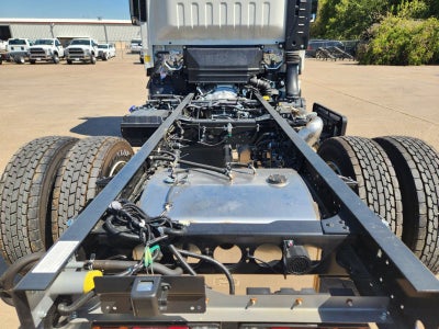 2025 Chevrolet Low Cab Forward 4500 XD Base