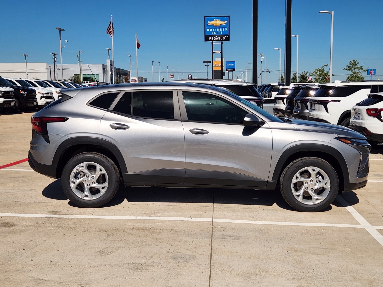 2026 Chevrolet Trax LS