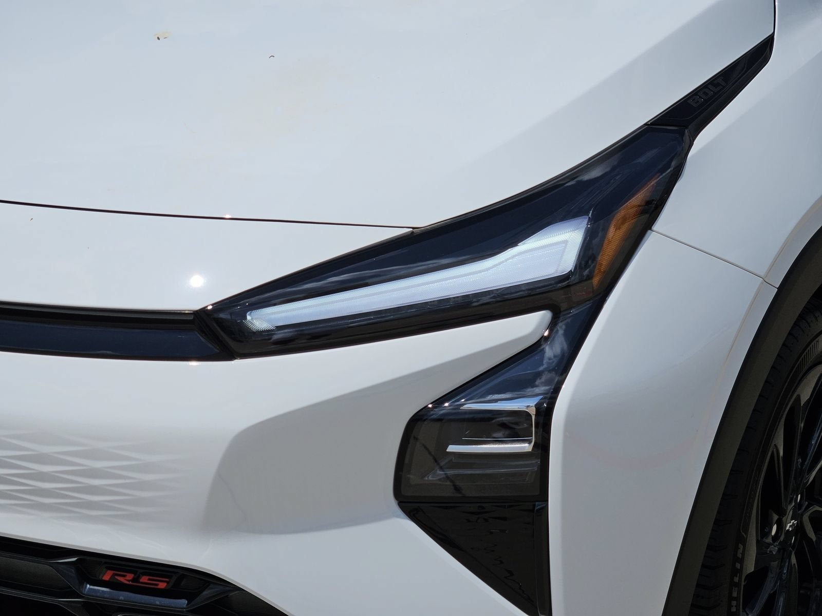 2027 Chevrolet Bolt RS - Photo 10