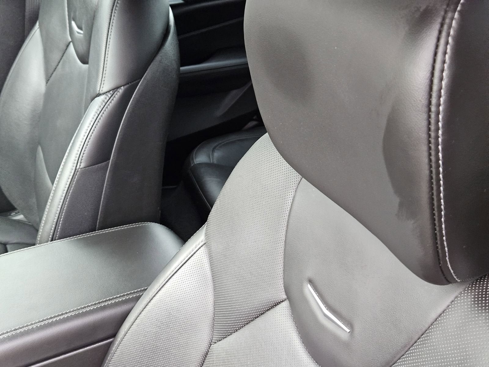 2021 Cadillac CT4 Premium Luxury