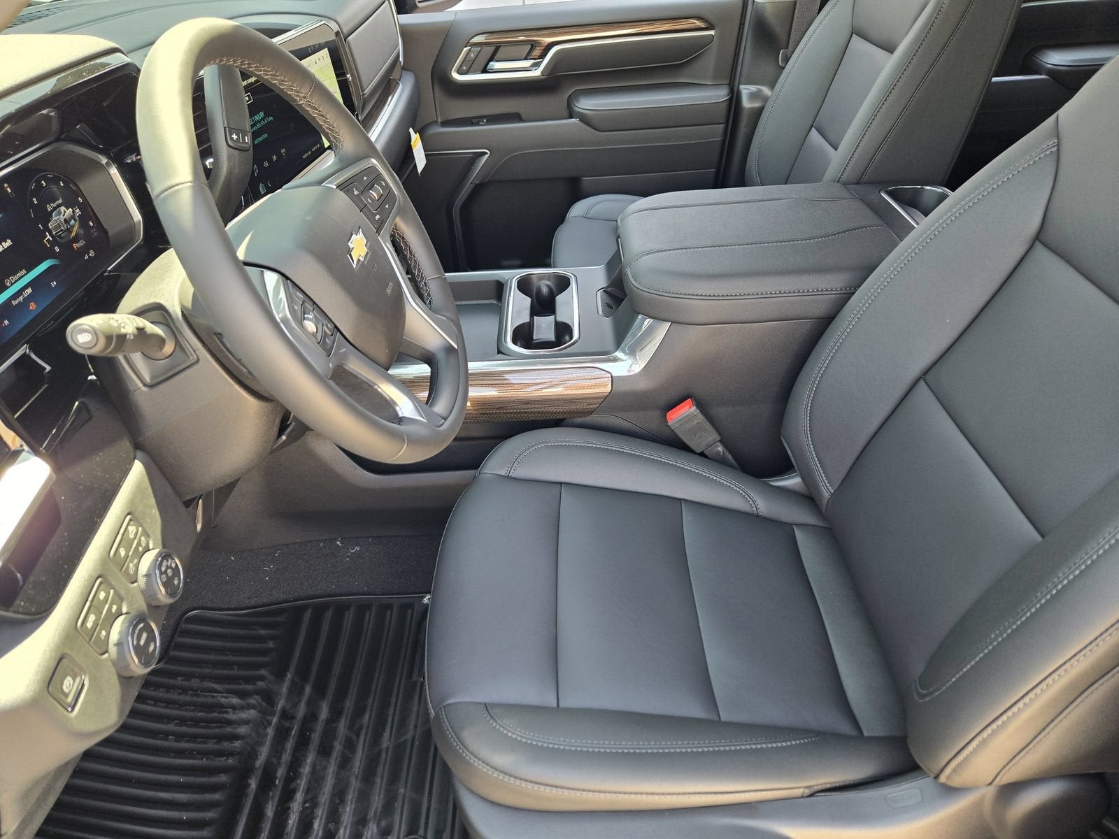 2026 Chevrolet Silverado 3500 HD LT - Photo 14
