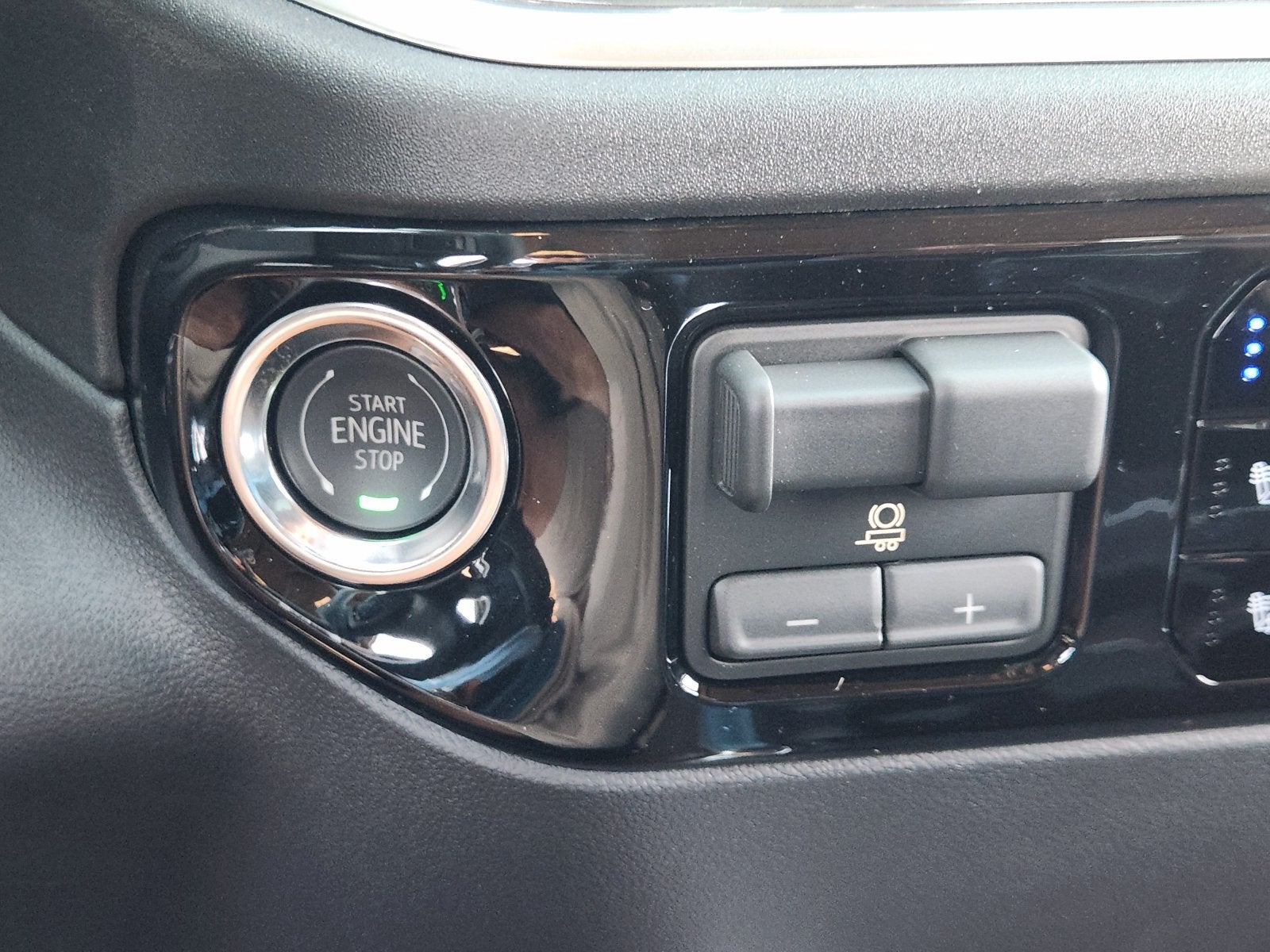 2026 Chevrolet Silverado 3500 HD High Country - Photo 19