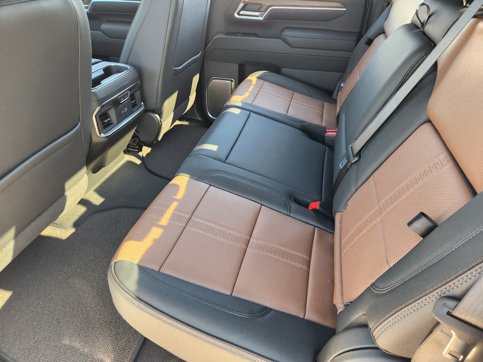 2026 Chevrolet Silverado 3500 HD High Country - Photo 24