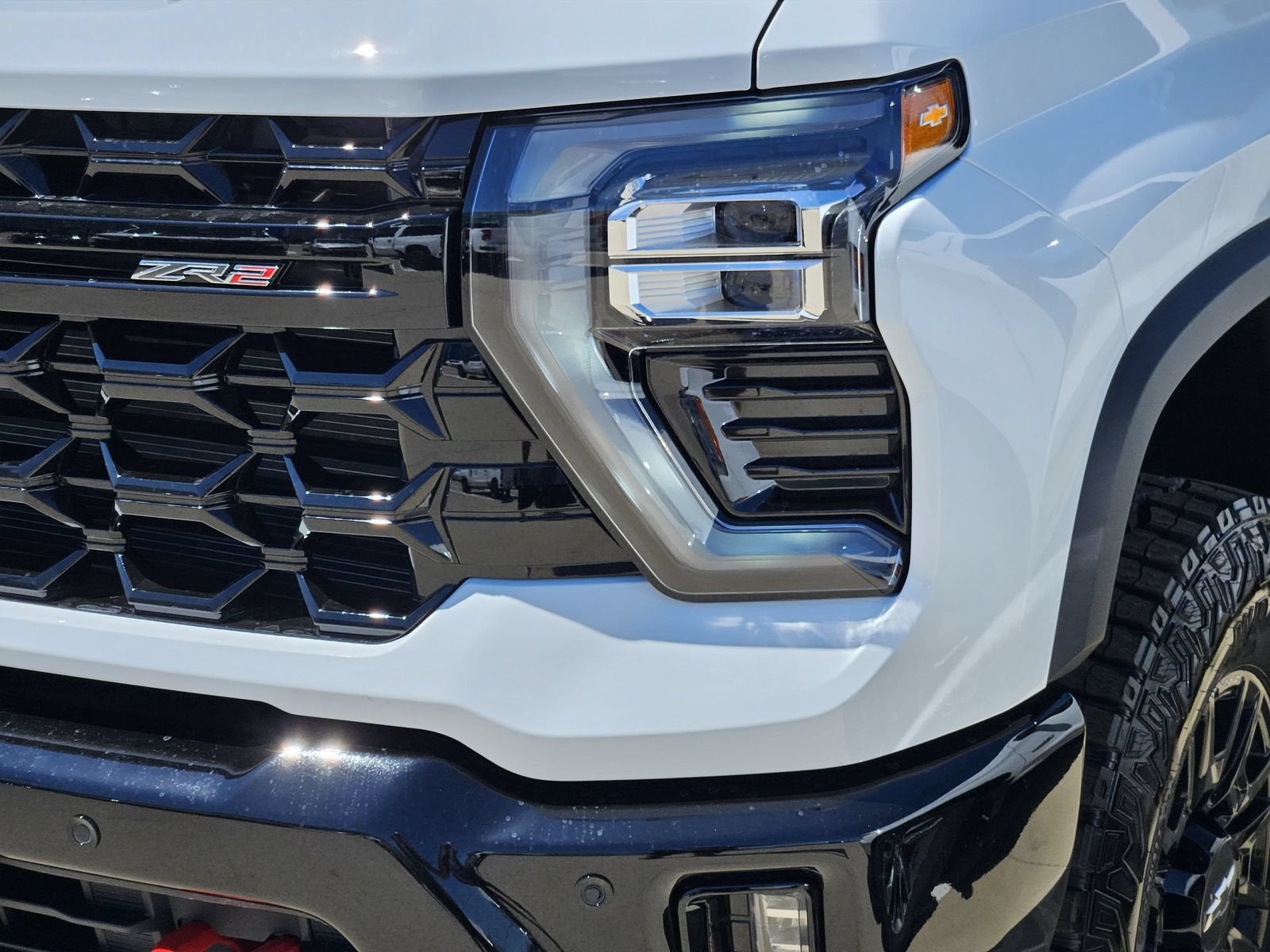 2026 Chevrolet Silverado 2500 HD ZR2 - Photo 10