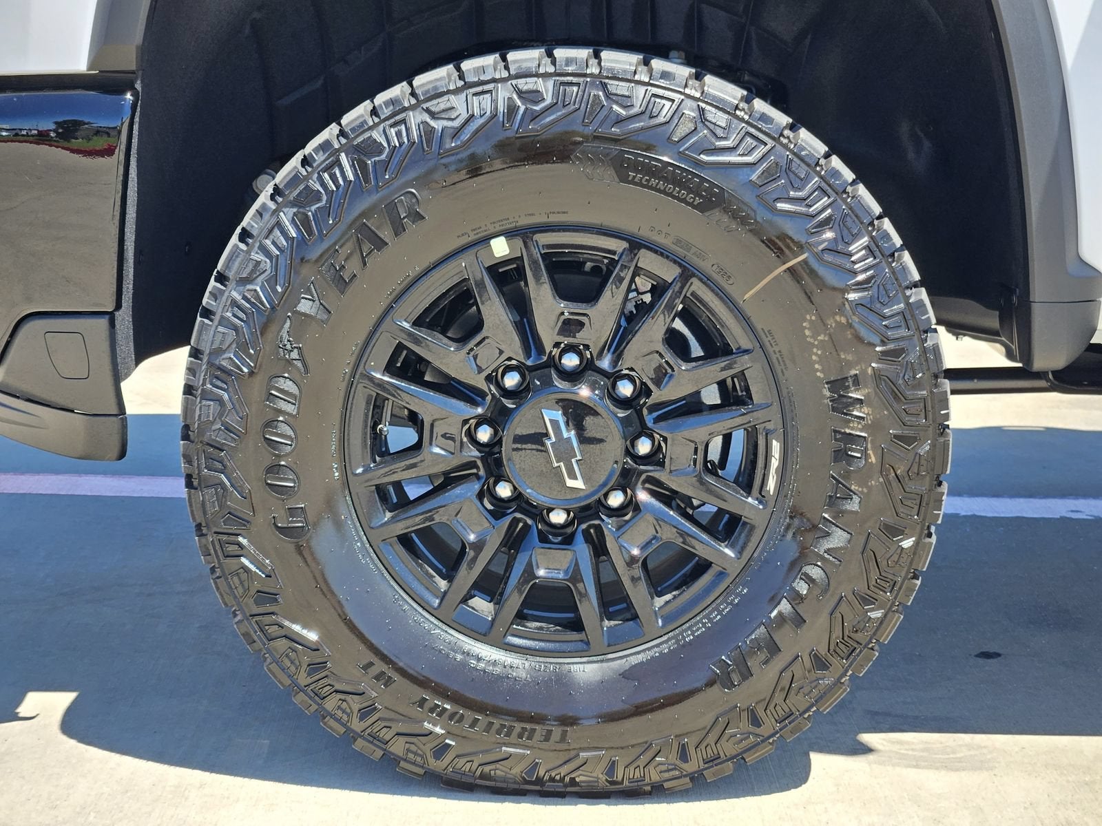 2026 Chevrolet Silverado 2500 HD ZR2 - Photo 12