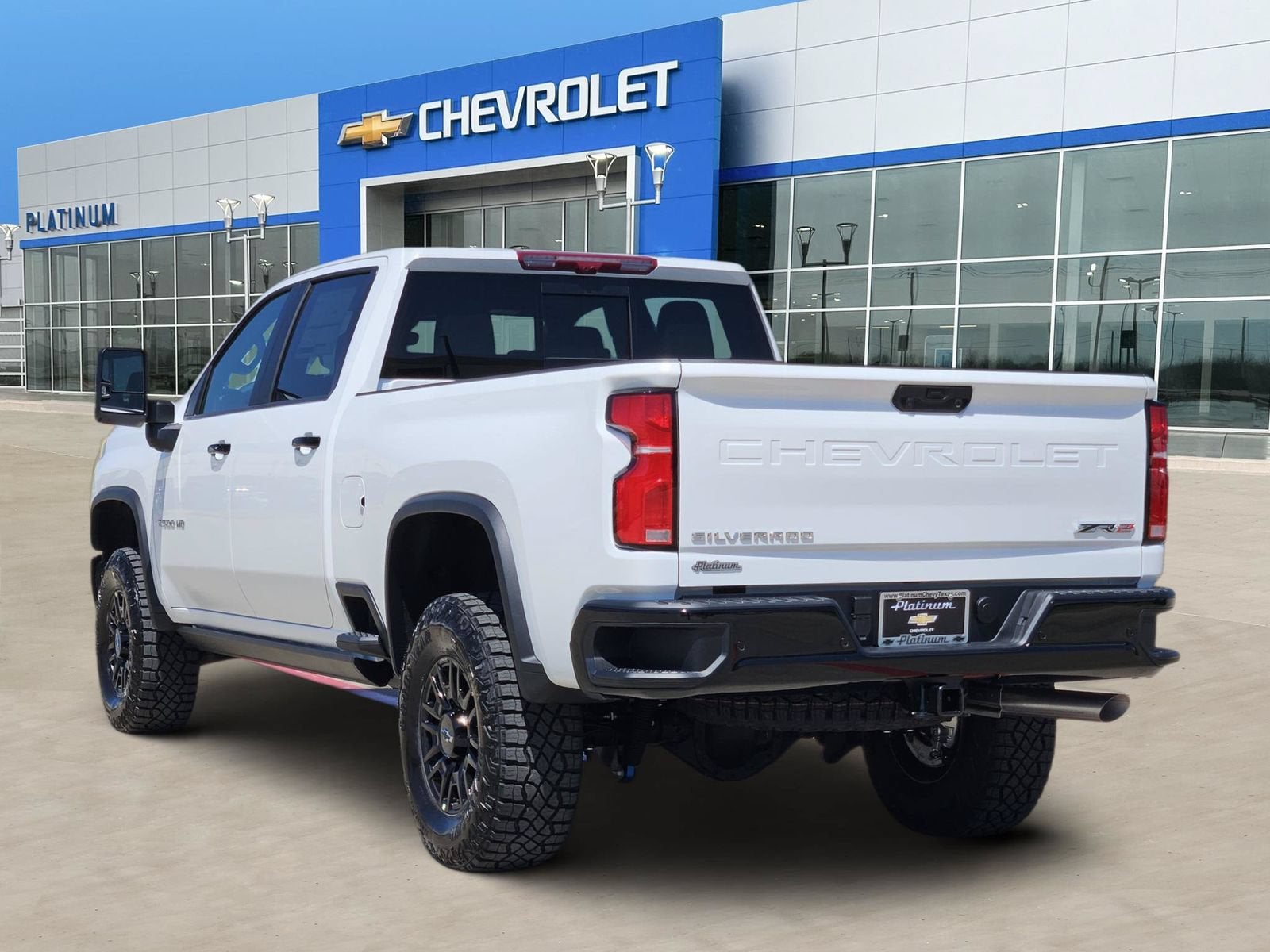 2026 Chevrolet Silverado 2500 HD ZR2 - Photo 4