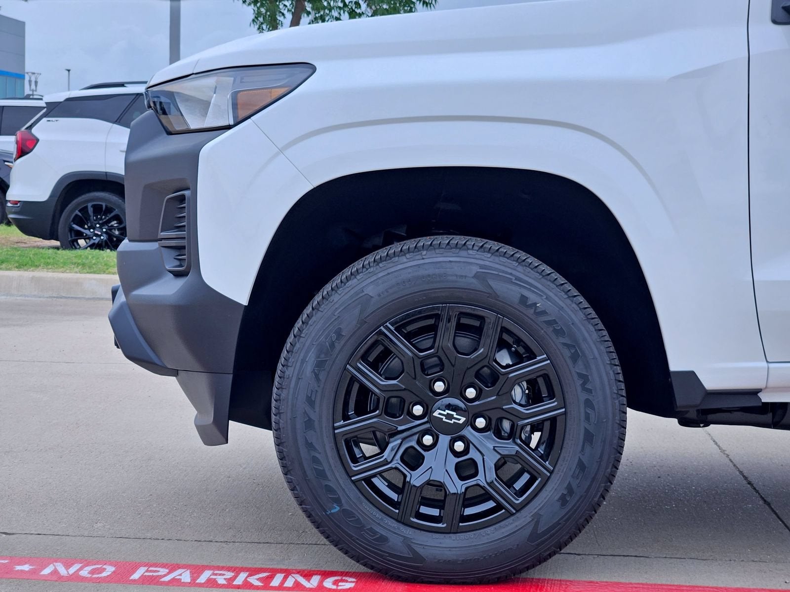 2026 Chevrolet Colorado Work Truck - Photo 12