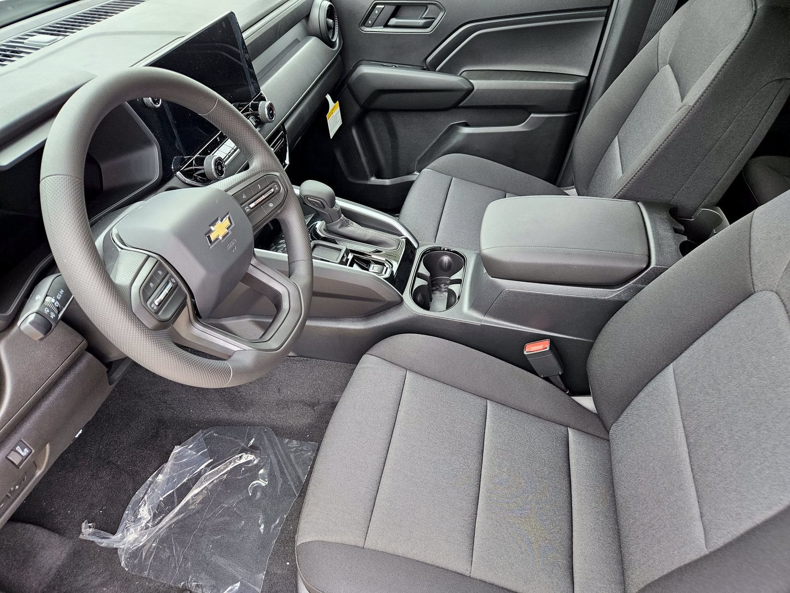 2026 Chevrolet Colorado Work Truck - Photo 15