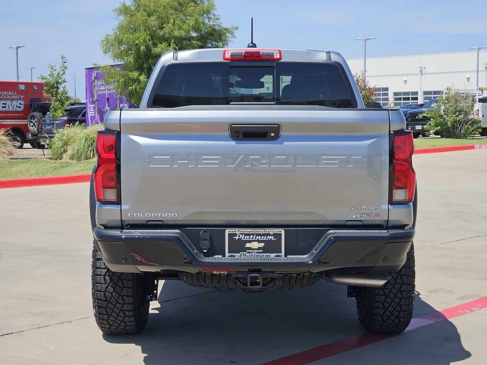 2026 Chevrolet Colorado ZR2 - Photo 8