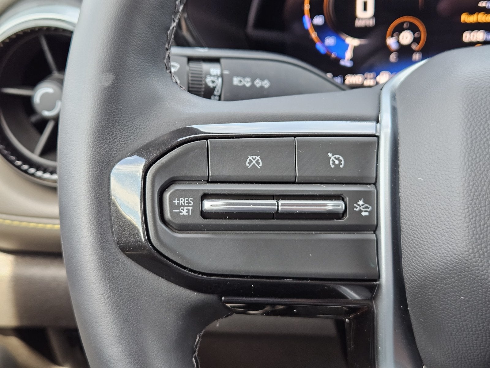 2026 Chevrolet Colorado ZR2 - Photo 27