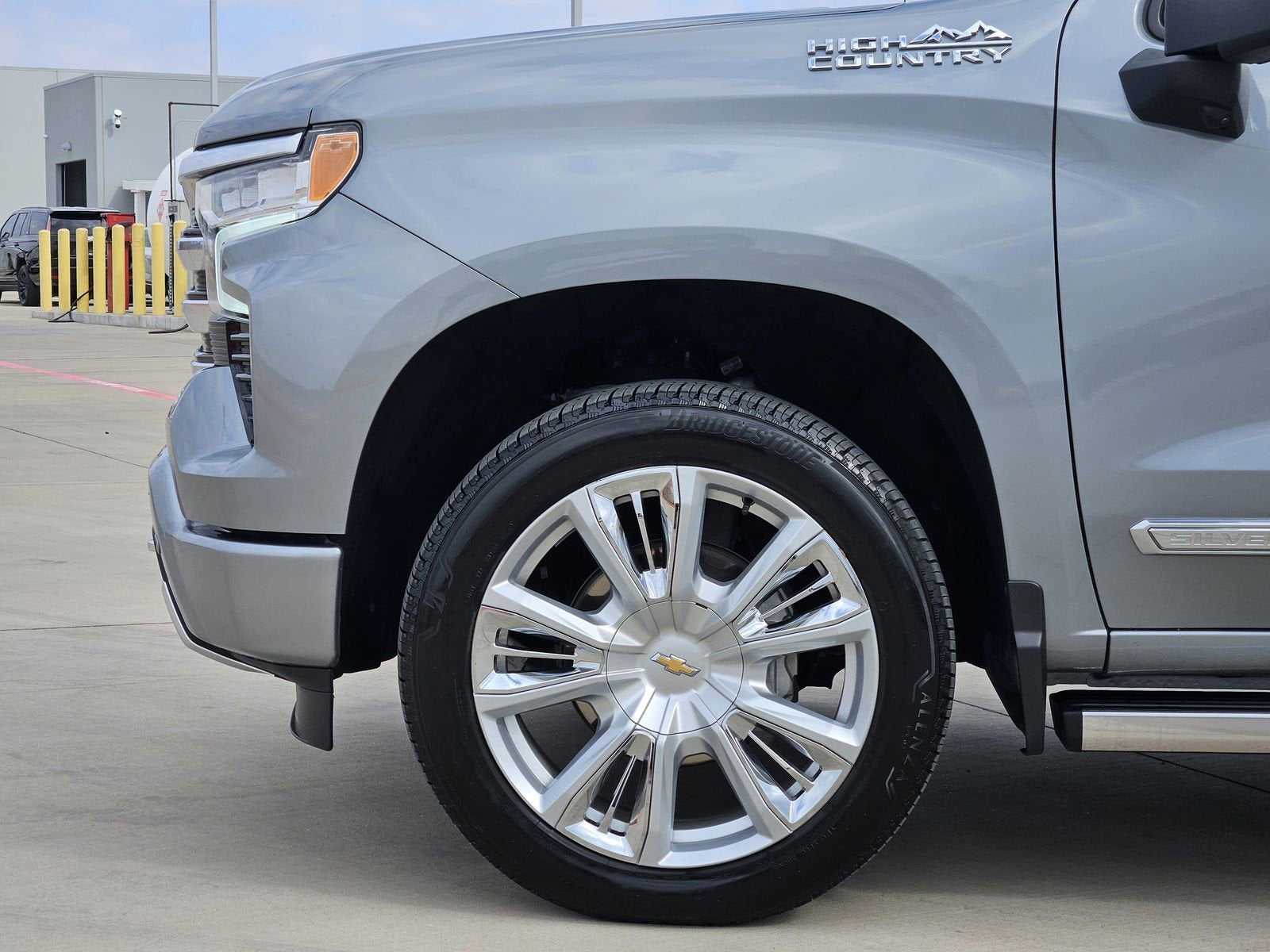 2025 Chevrolet Silverado 1500 High Country