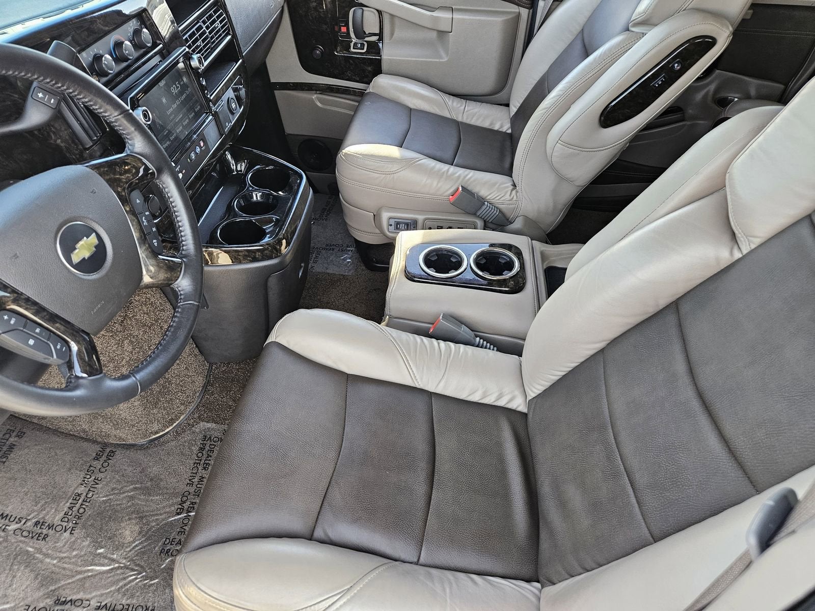 2023 Chevrolet Express Cargo 2500 WT