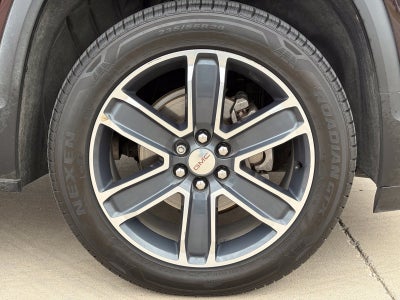 2020 GMC Acadia SLT