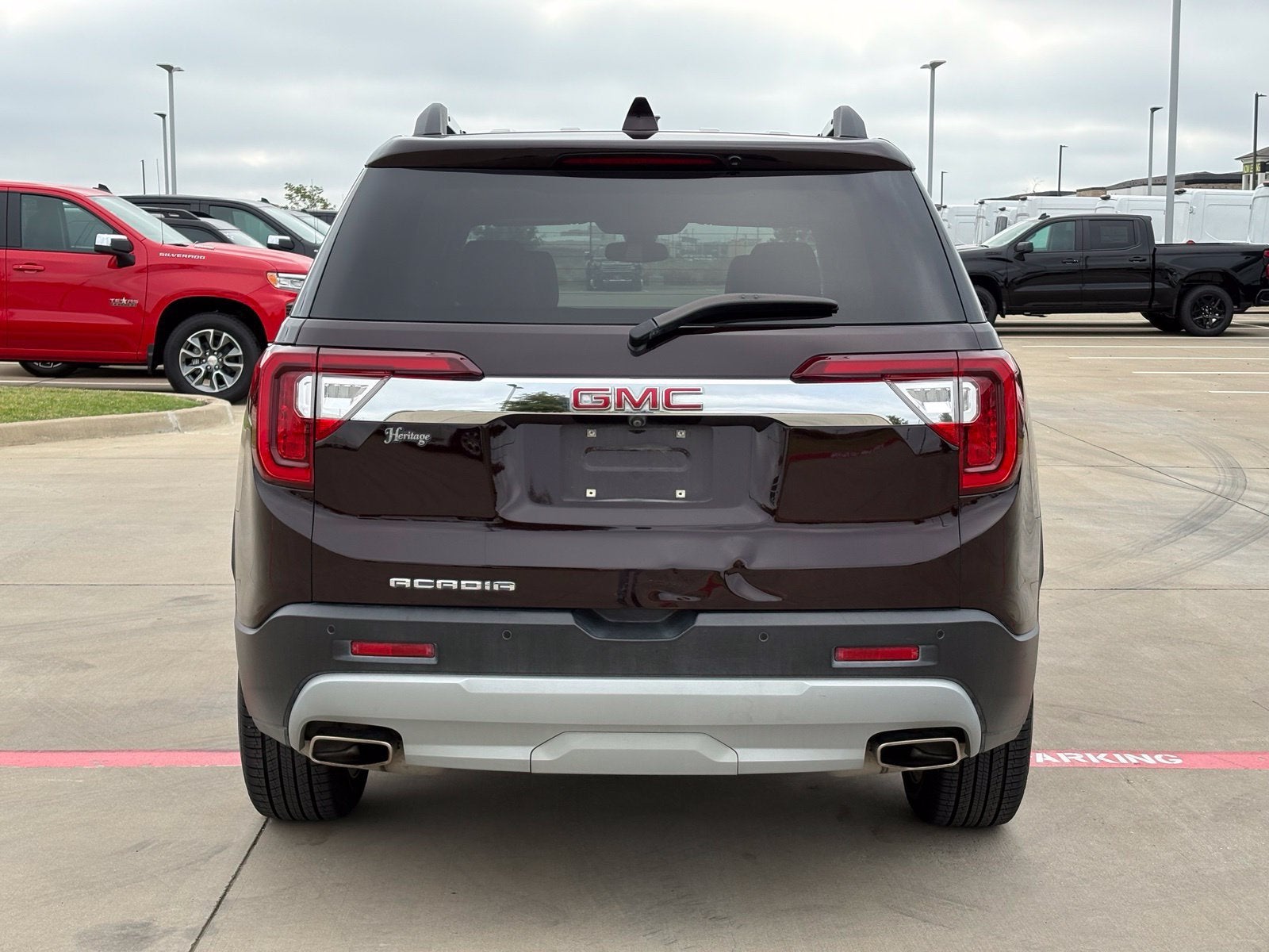 2020 GMC Acadia SLT