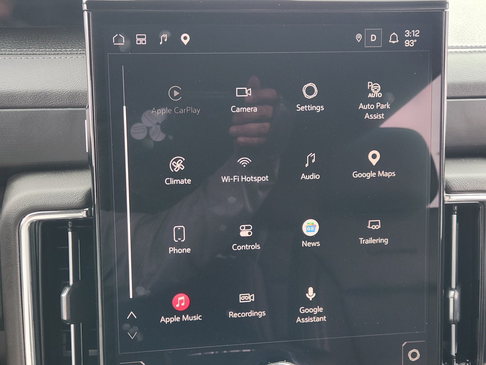 2025 GMC Yukon XL Denali - Photo 21