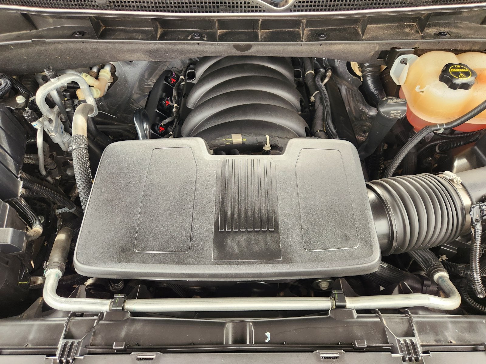 2025 GMC Yukon XL Denali - Photo 35