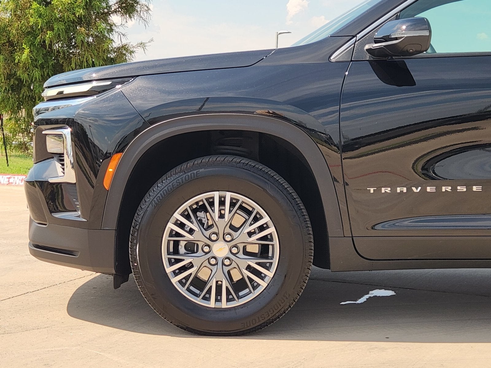 2026 Chevrolet Traverse LT - Photo 12