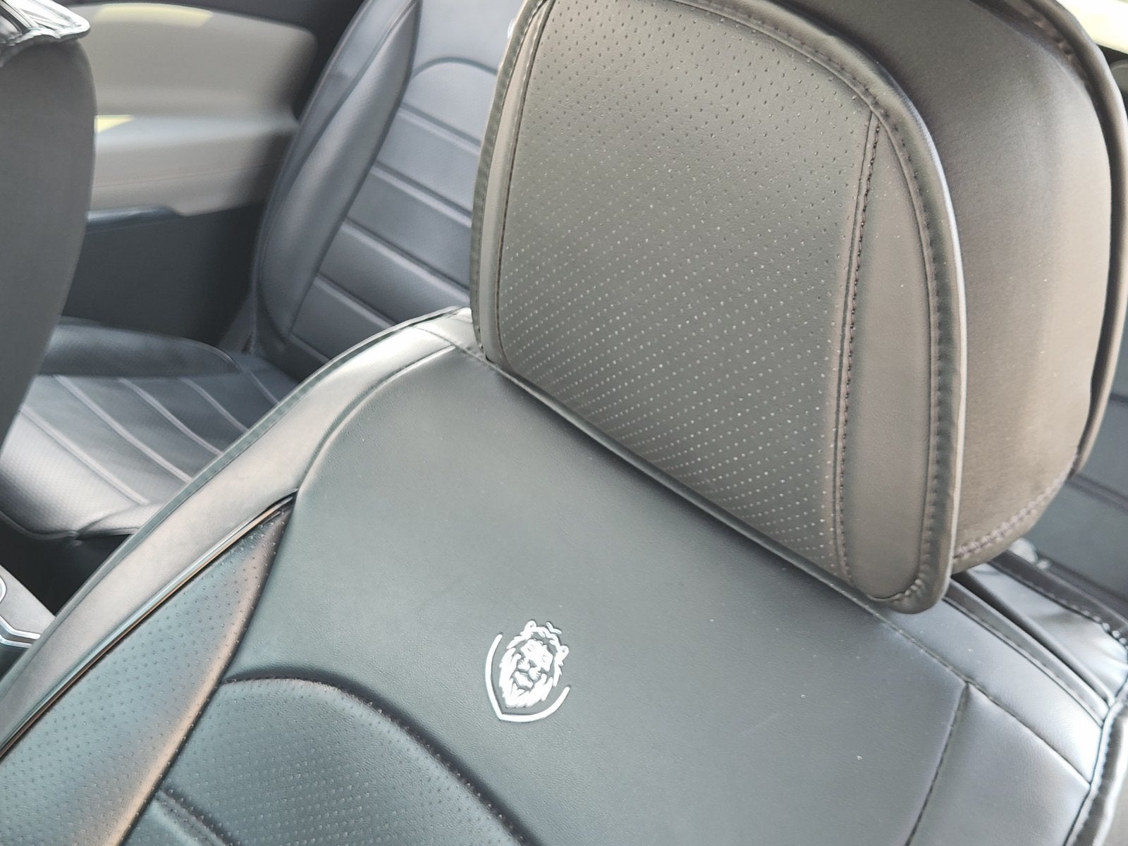 2026 Chevrolet Traverse LT - Photo 19