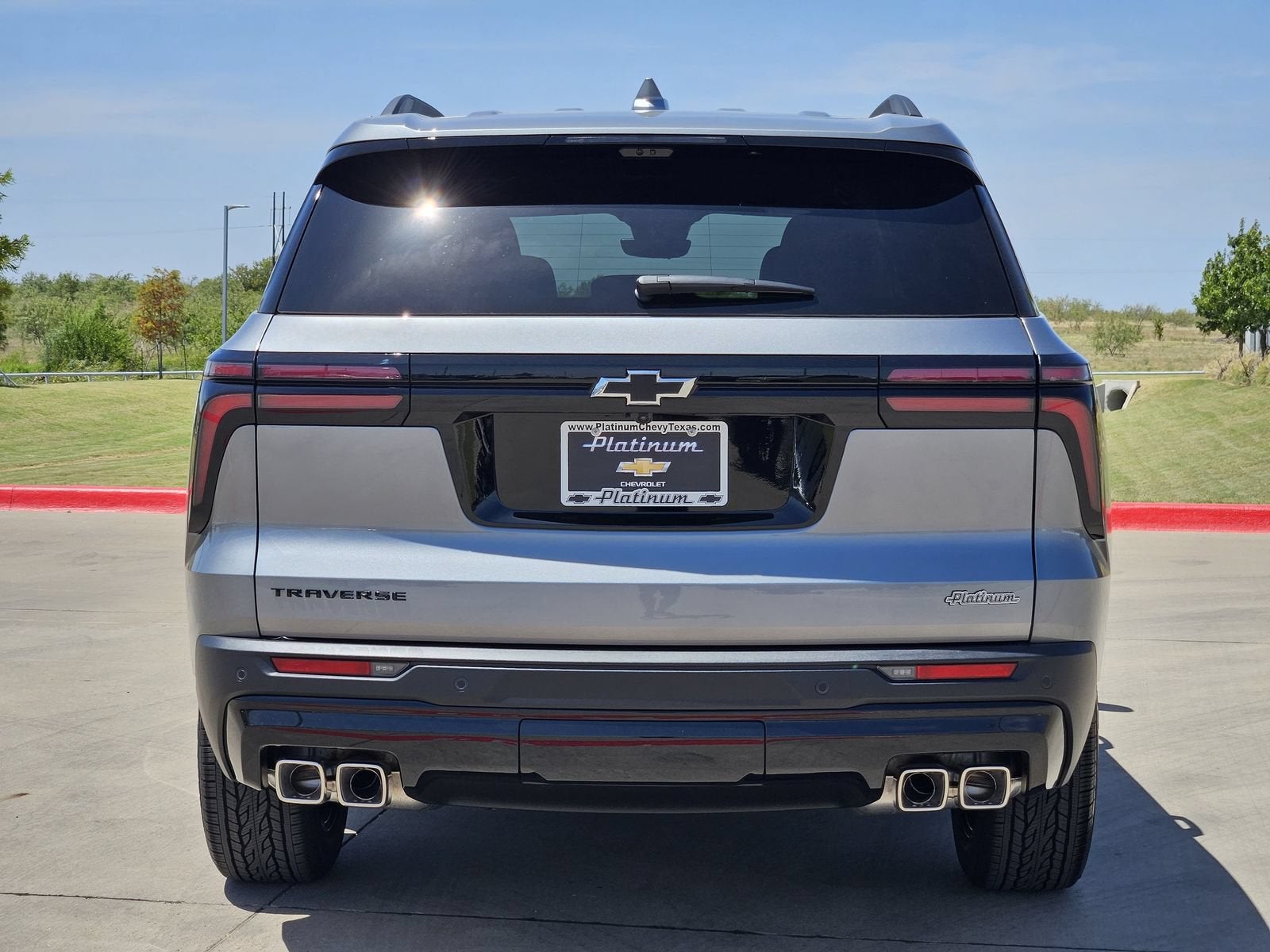 2027 Chevrolet Traverse LT - Photo 8