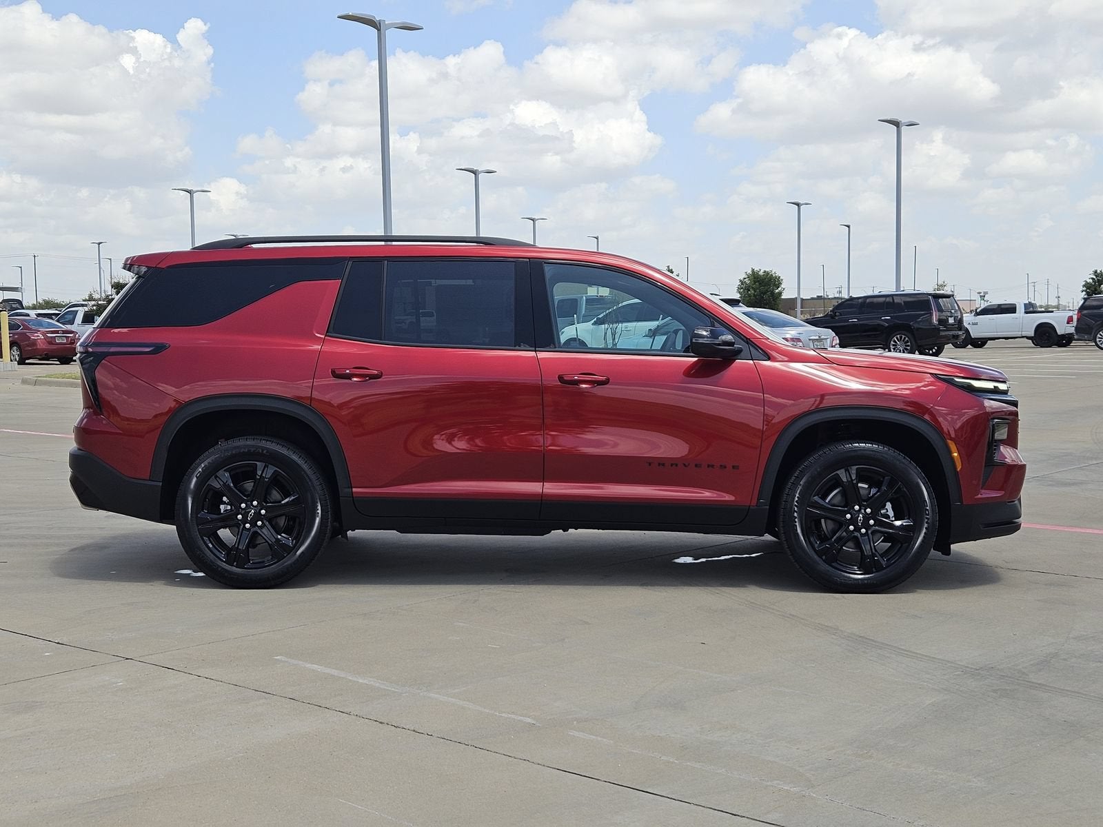2027 Chevrolet Traverse LT