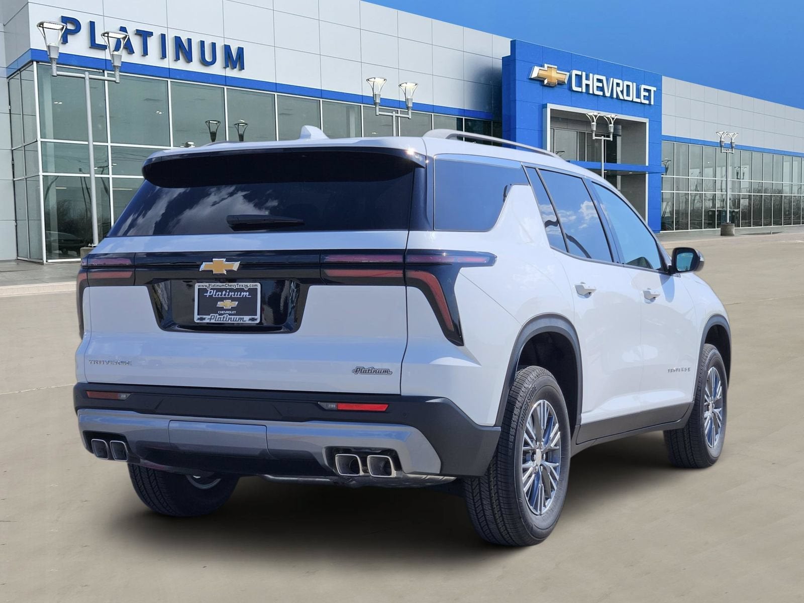 2027 Chevrolet Traverse LT