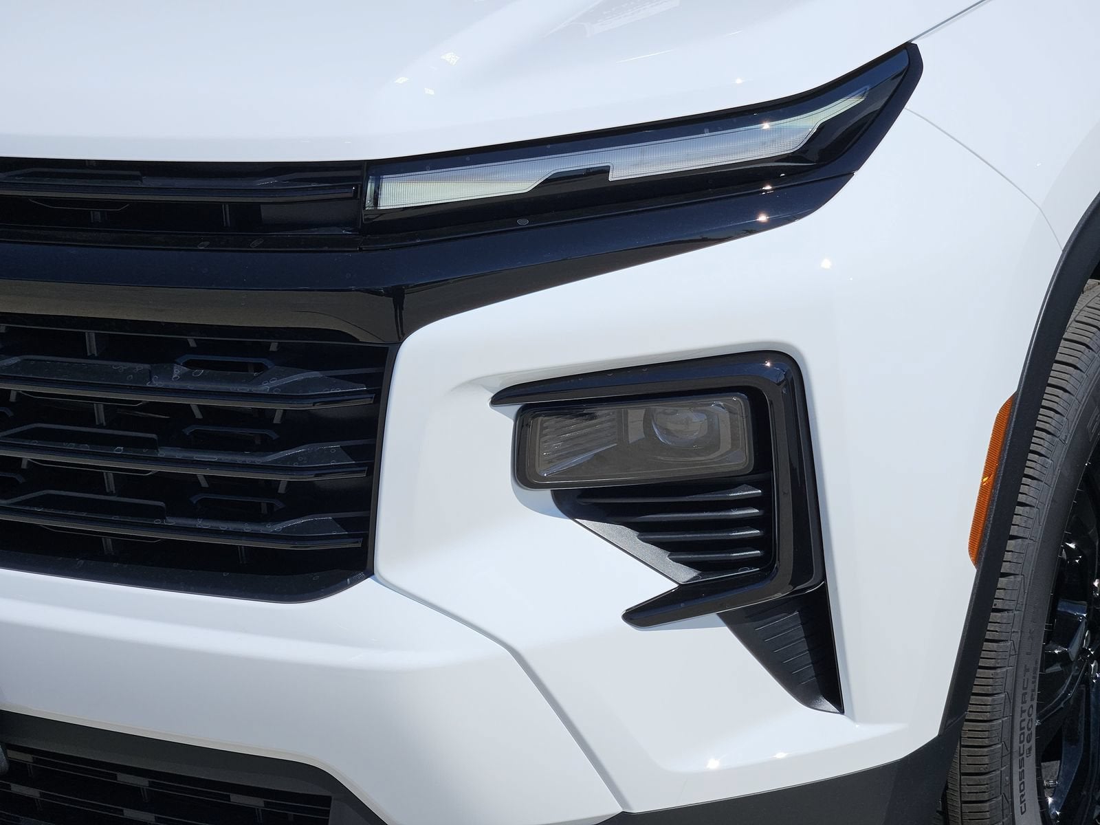 2027 Chevrolet Traverse LT - Photo 10