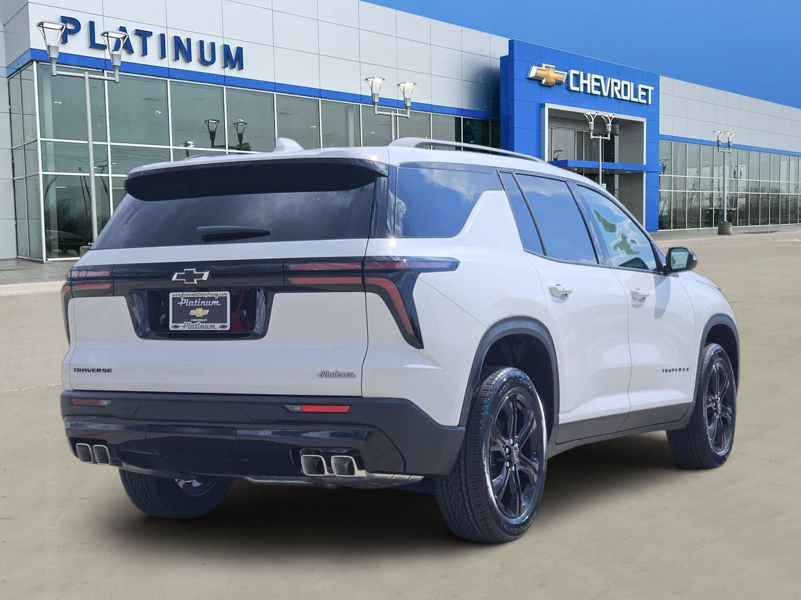 2027 Chevrolet Traverse LT