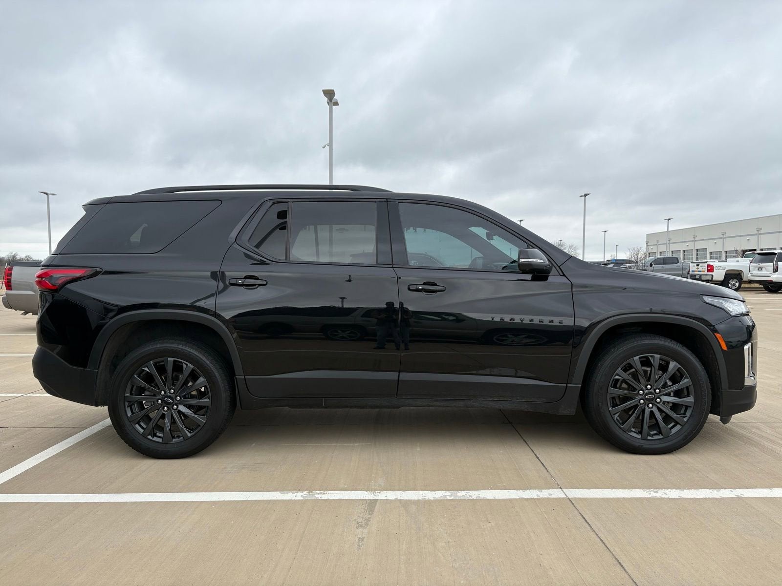 2023 Chevrolet Traverse RS