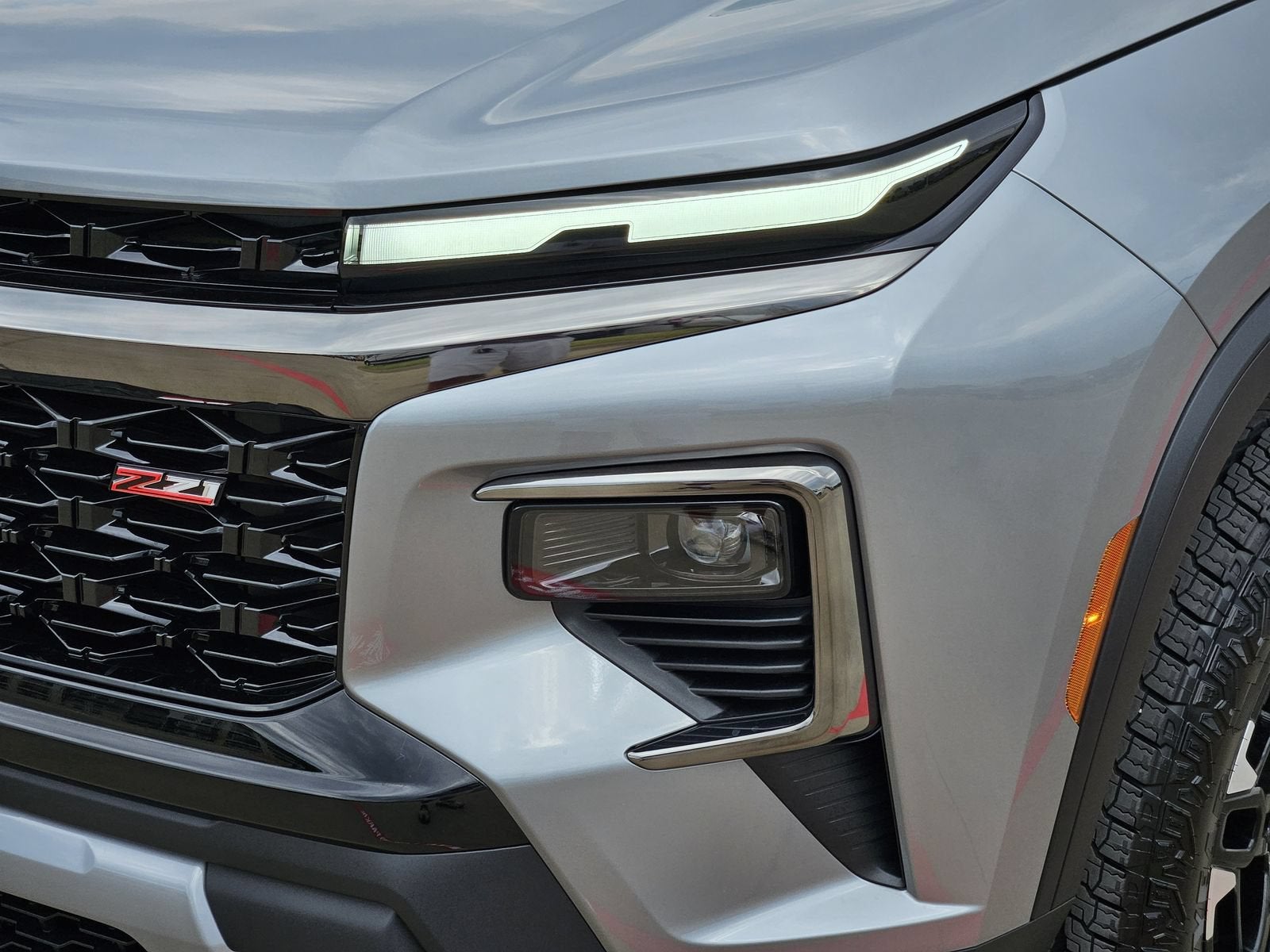 2027 Chevrolet Traverse Z71 - Photo 10