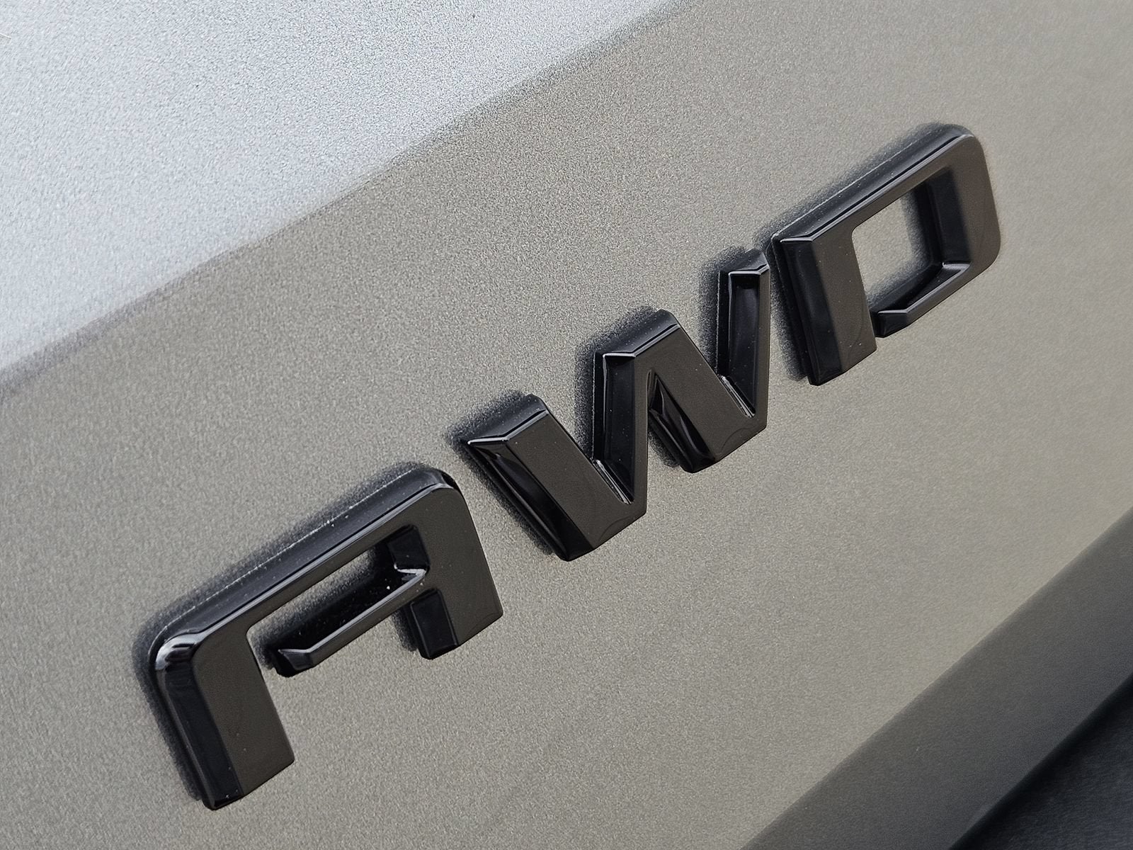 2027 Chevrolet Traverse Z71 - Photo 13