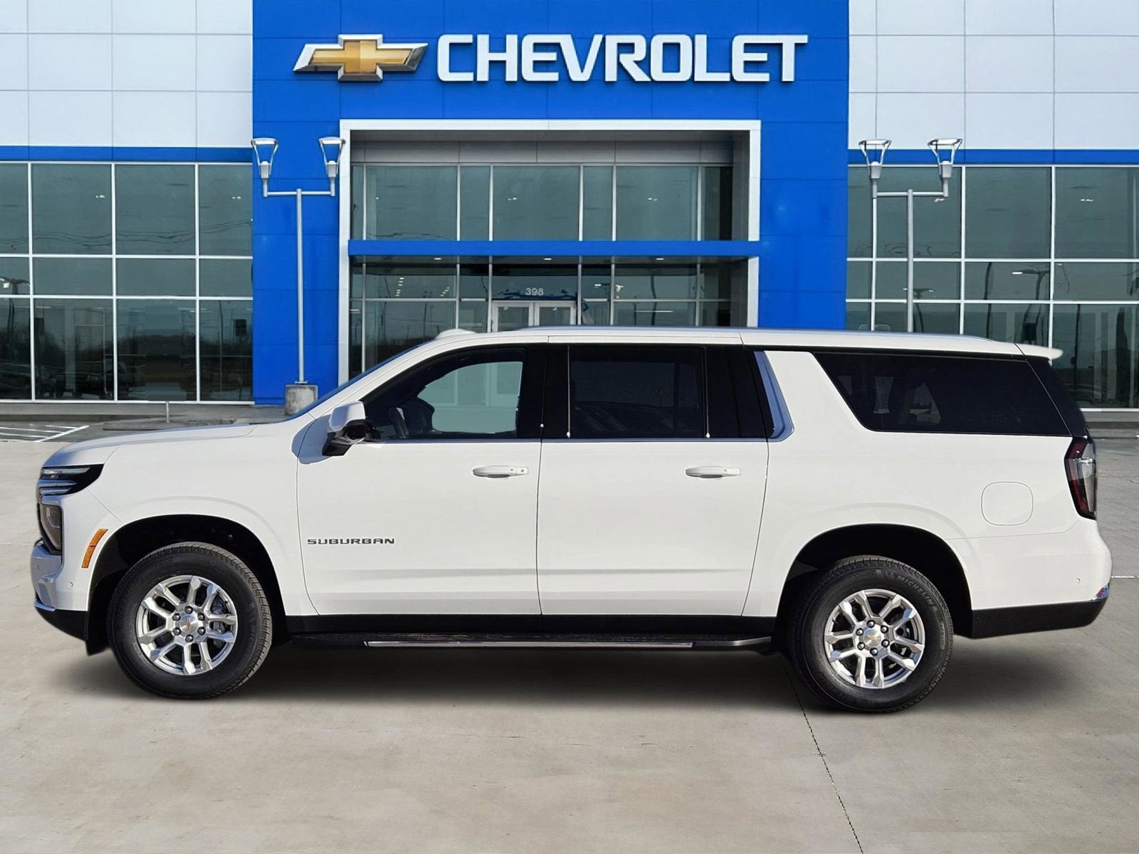 2026 Chevrolet Suburban LT