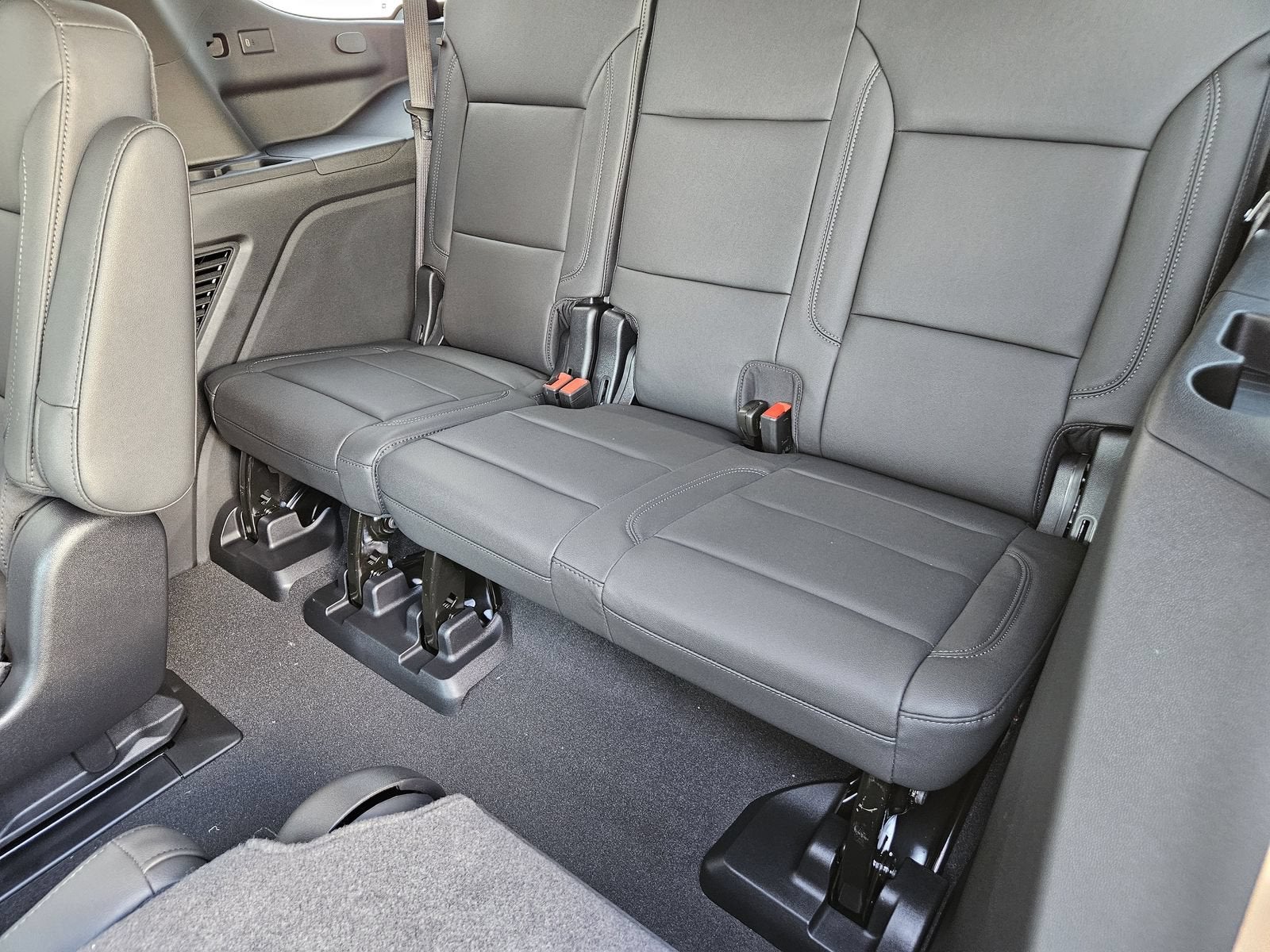 2026 Chevrolet Tahoe LT - Photo 27