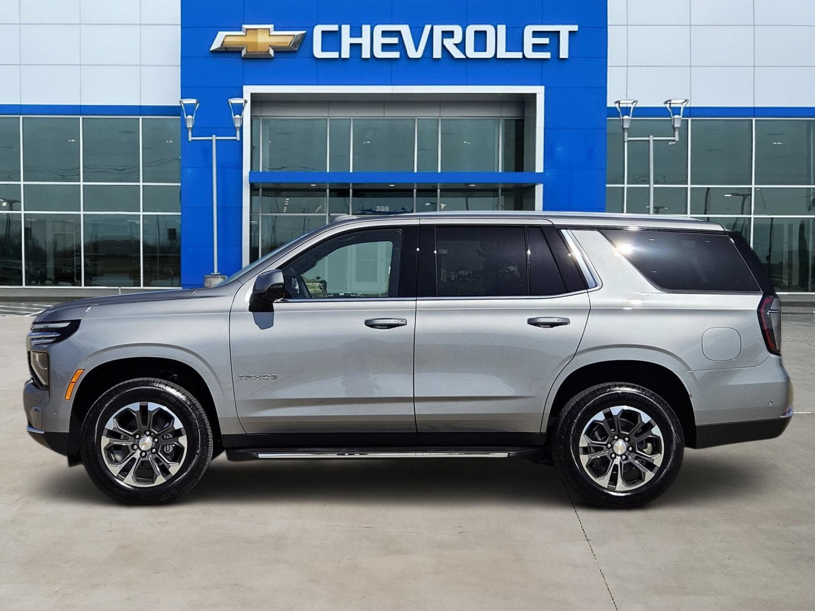 2026 Chevrolet Tahoe LT - Photo 3
