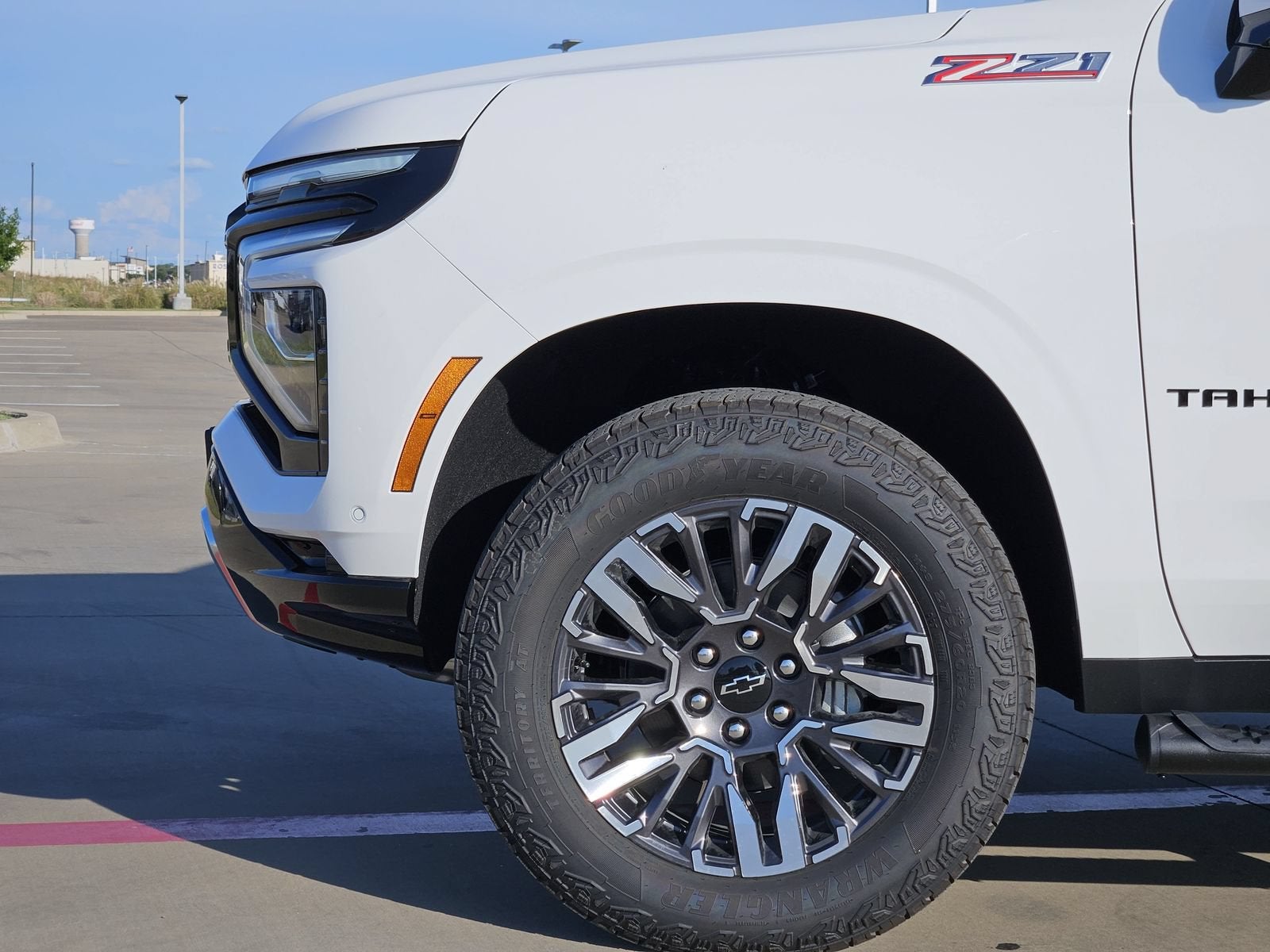 2026 Chevrolet Tahoe Z71 - Photo 11