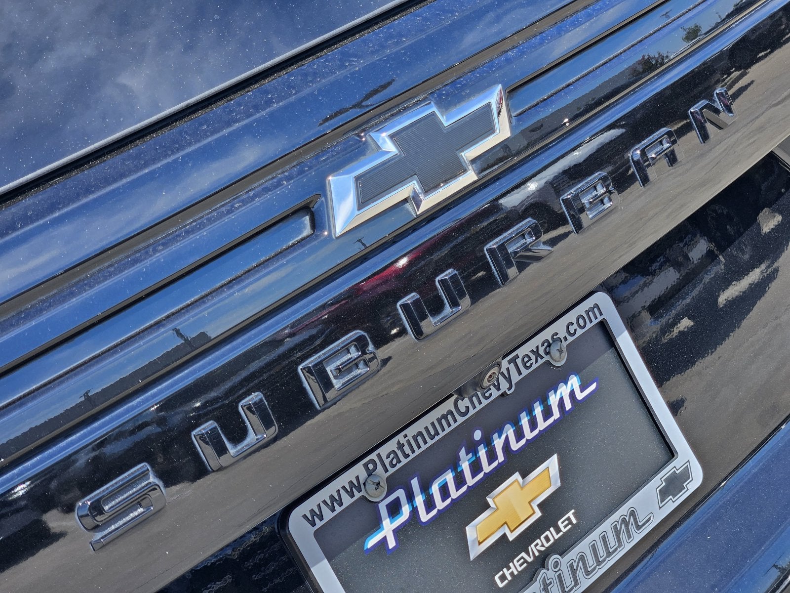 2024 Chevrolet Suburban Z71 - Photo 16