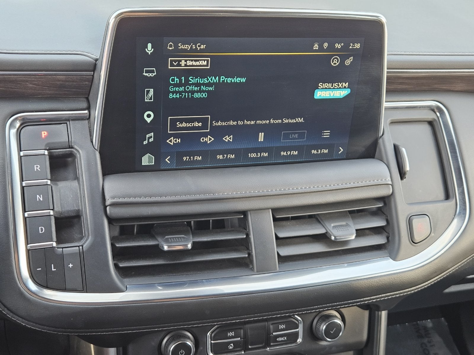 2024 Chevrolet Suburban Z71 - Photo 21