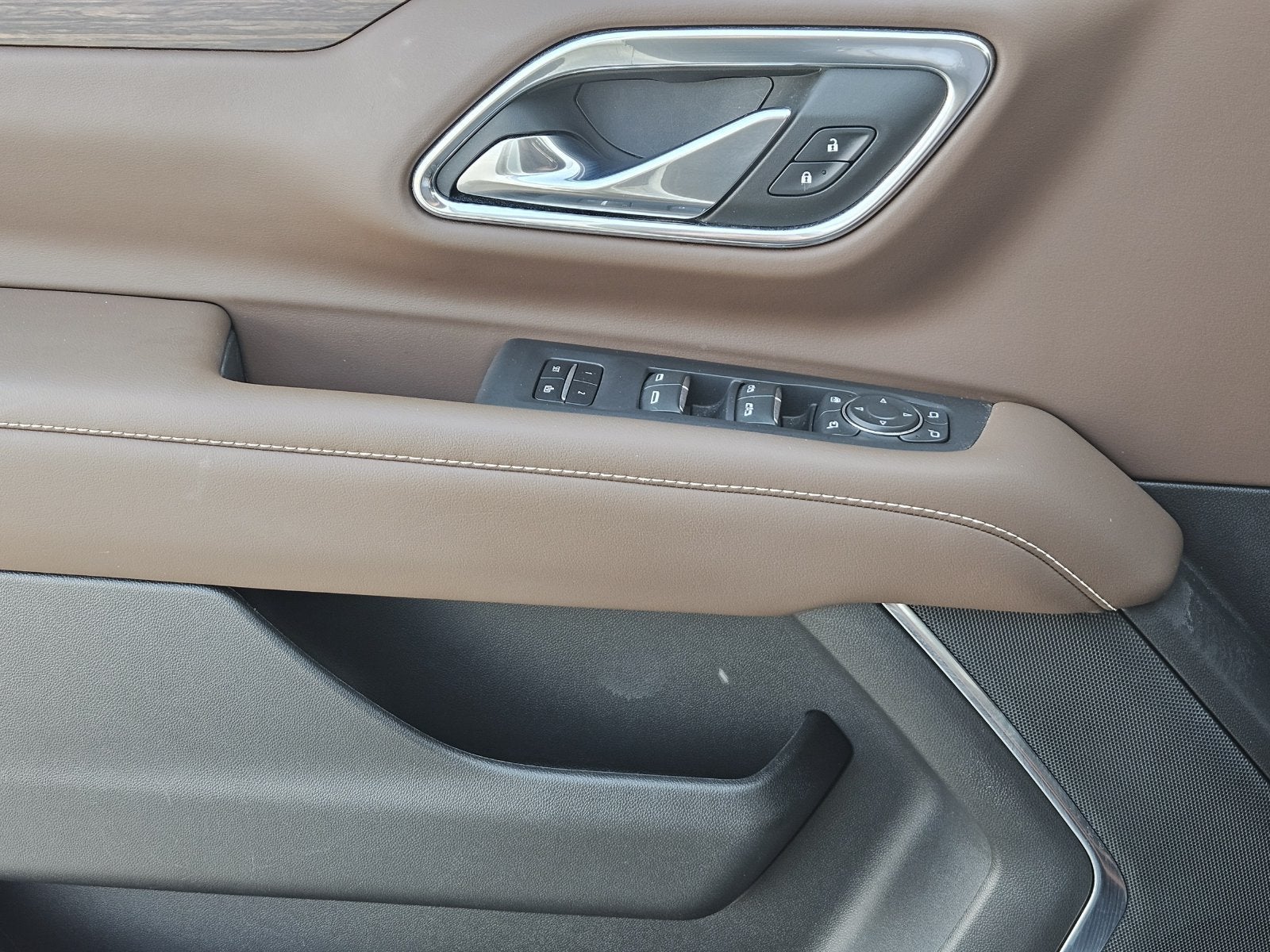 2023 Chevrolet Suburban High Country - Photo 29