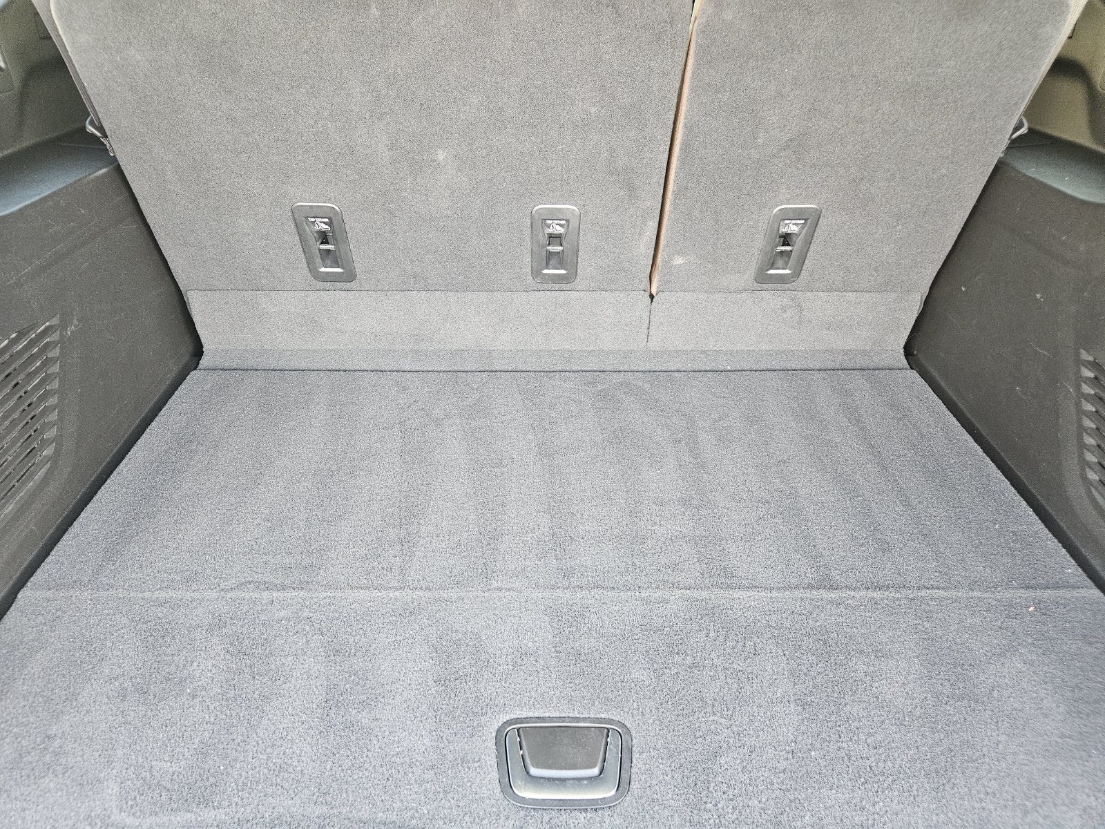 2023 Chevrolet Suburban High Country - Photo 36