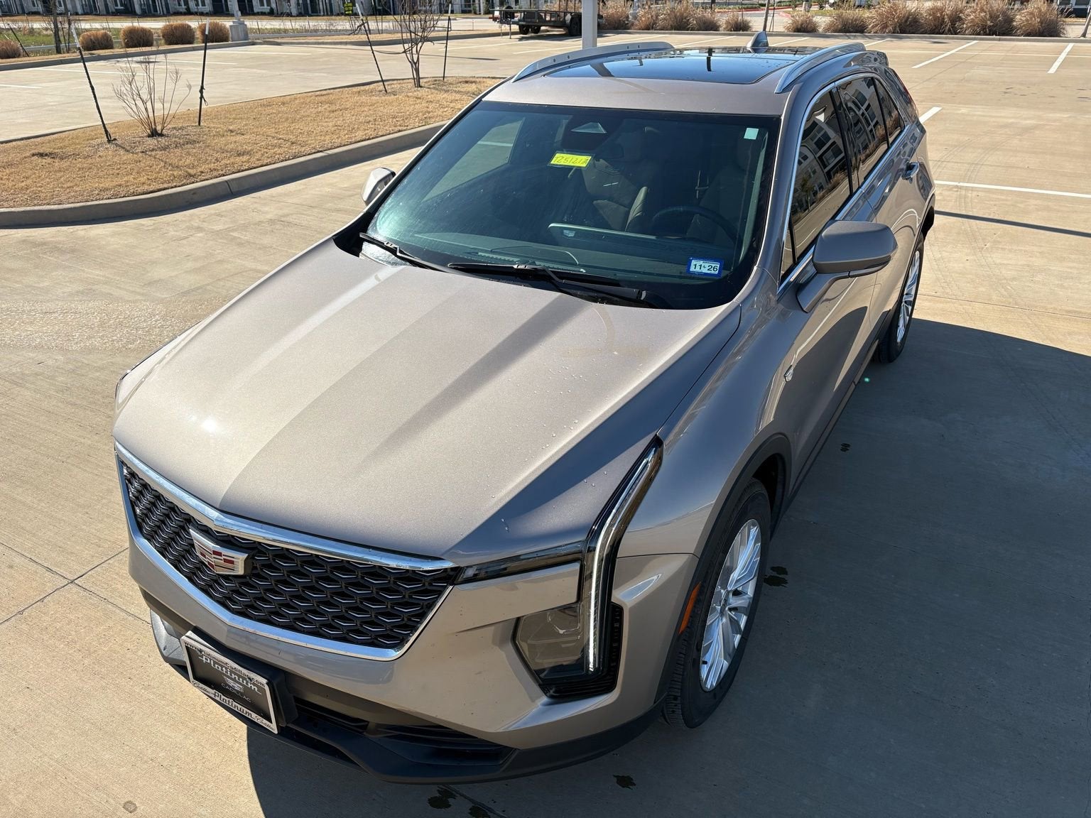 2024 Cadillac XT4 Luxury