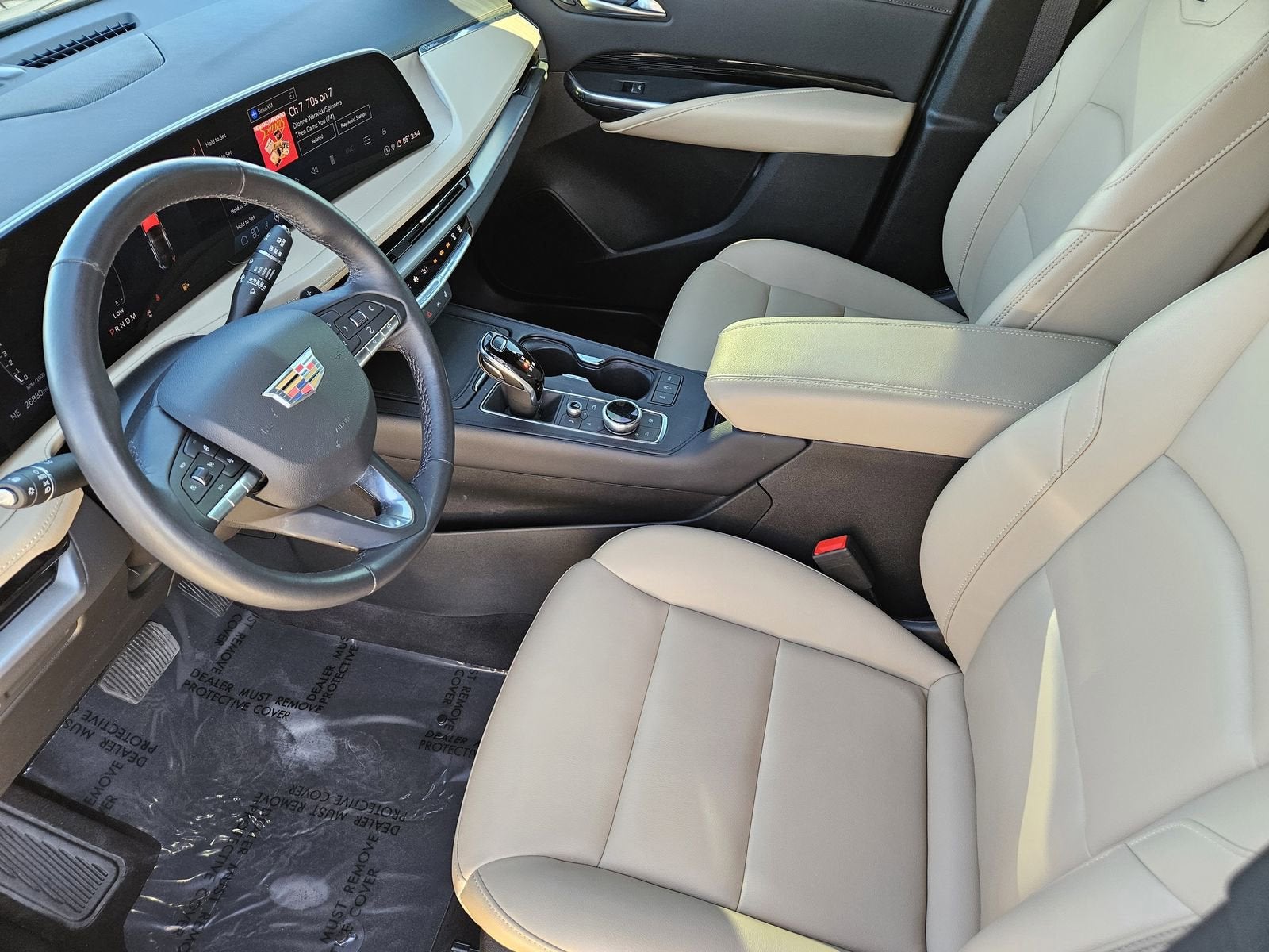 2024 Cadillac XT4 Luxury