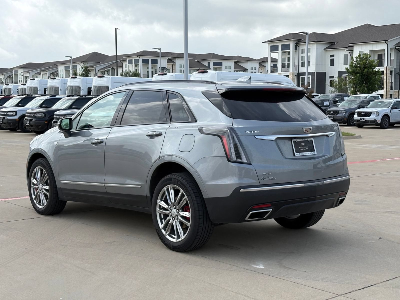 2025 Cadillac XT5 Sport