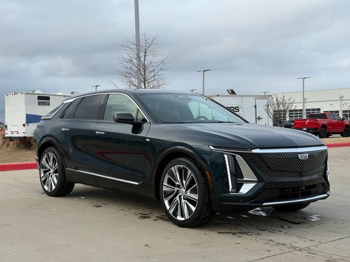 2024 Cadillac LYRIQ Luxury 3
