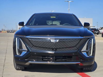 2024 Cadillac LYRIQ Luxury 3