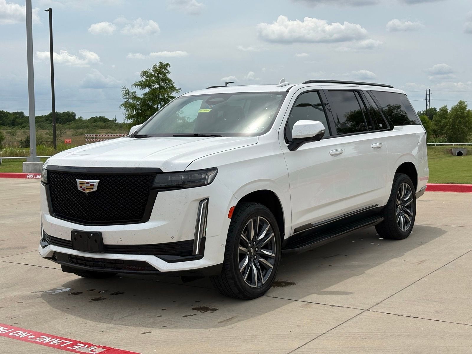 2023 Cadillac Escalade ESV Sport