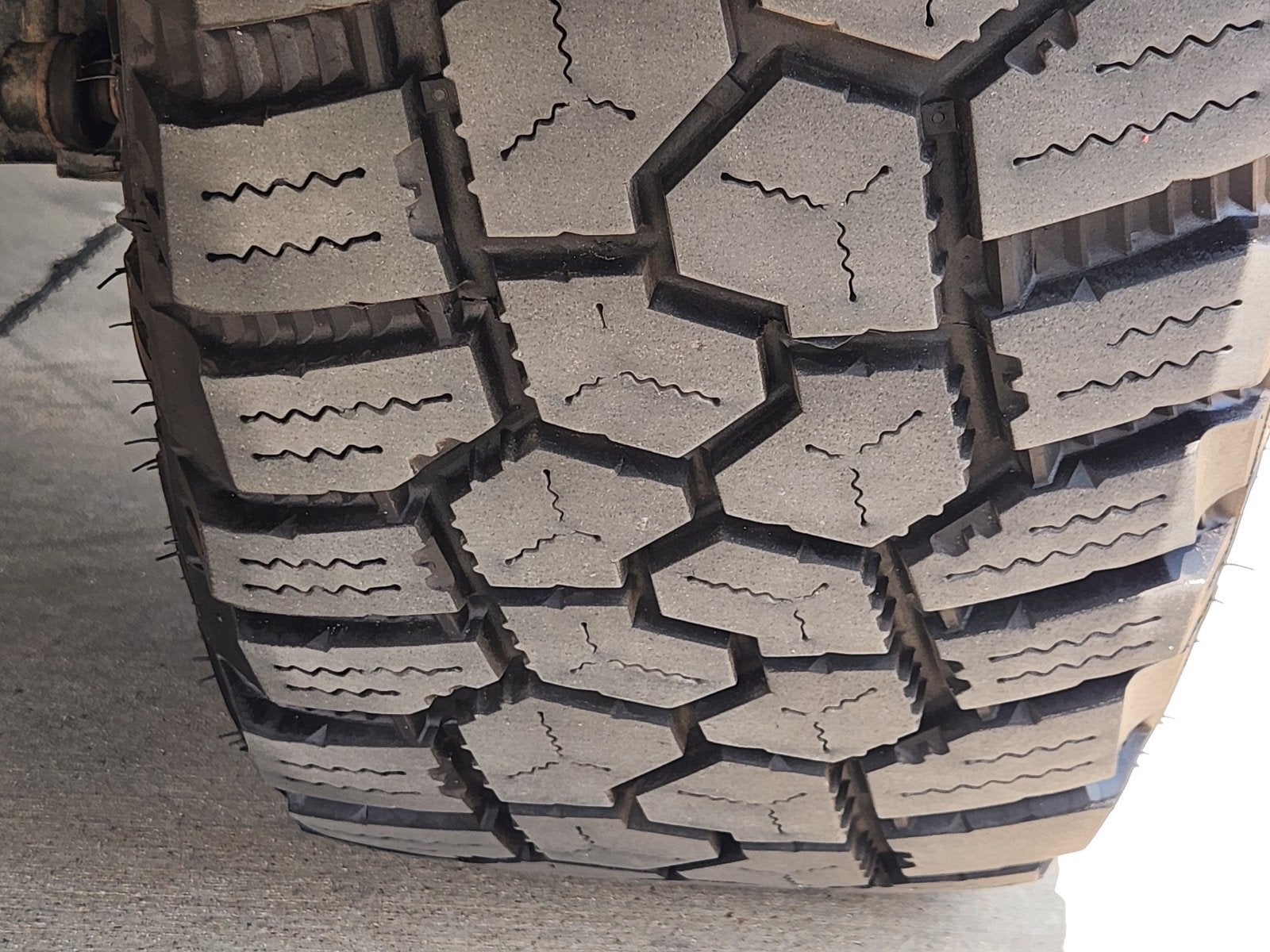 2024 Nissan Titan XD Pro-4X - Photo 16
