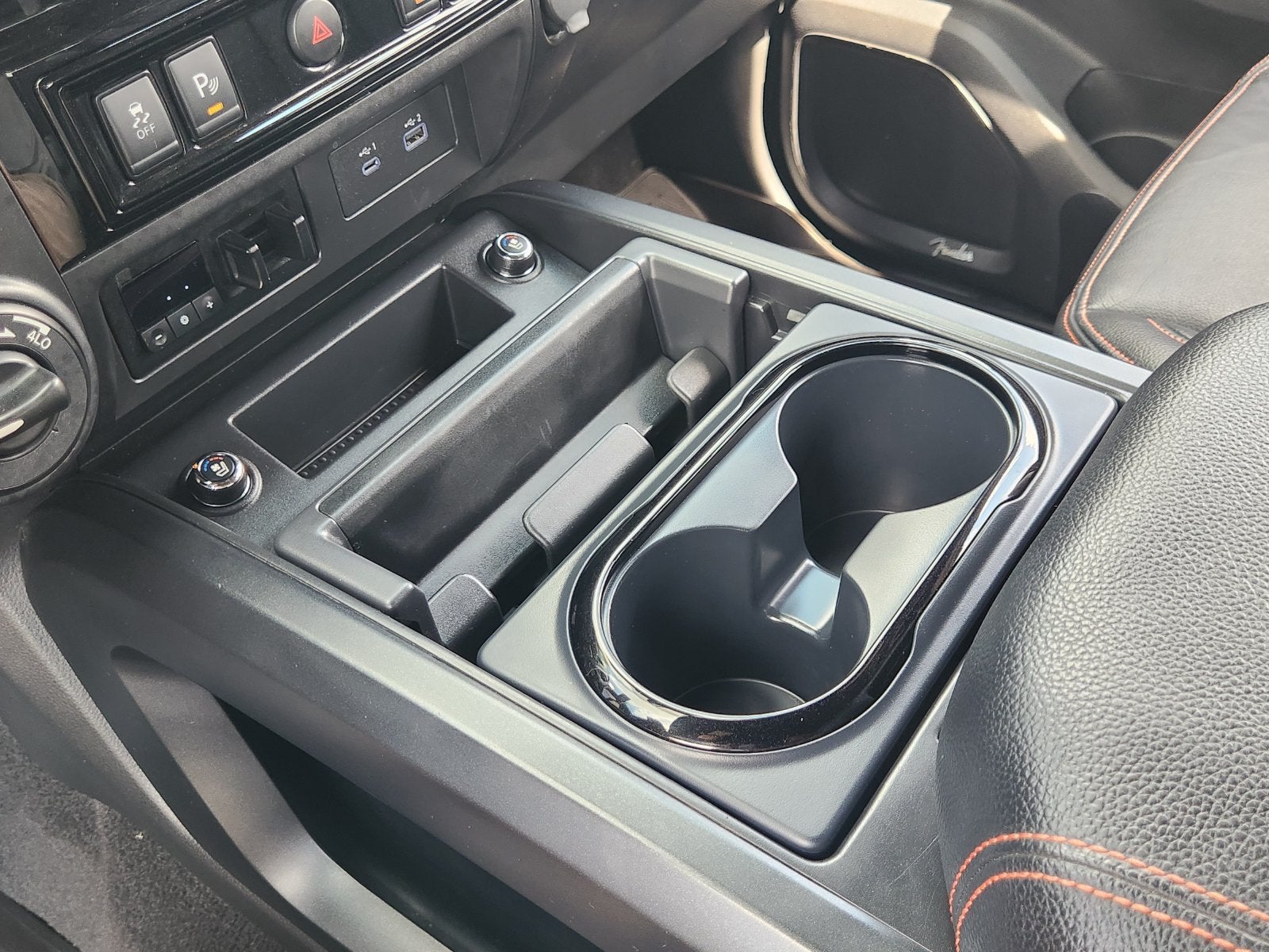 2024 Nissan Titan XD Pro-4X - Photo 26