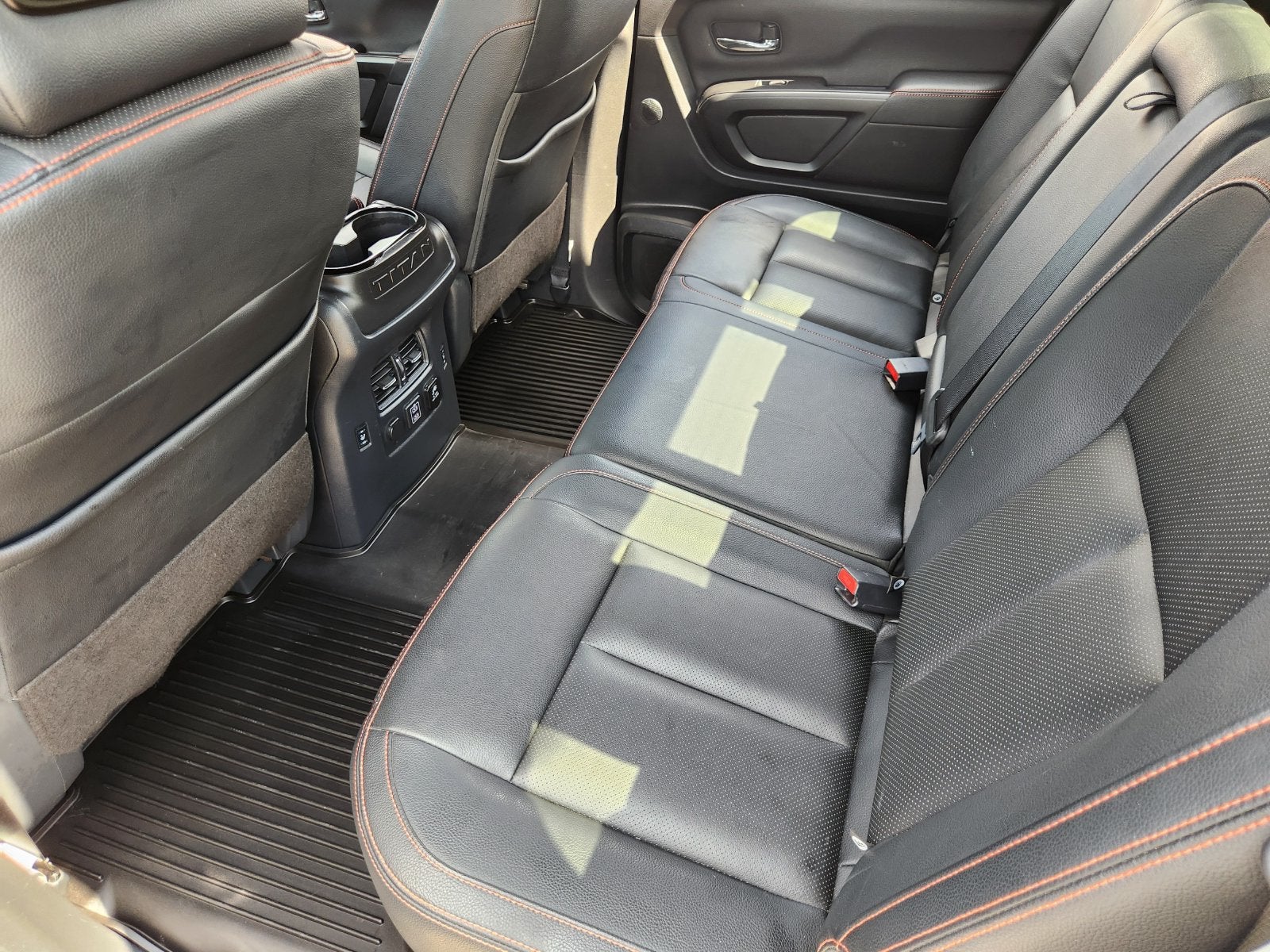 2024 Nissan Titan XD Pro-4X - Photo 34