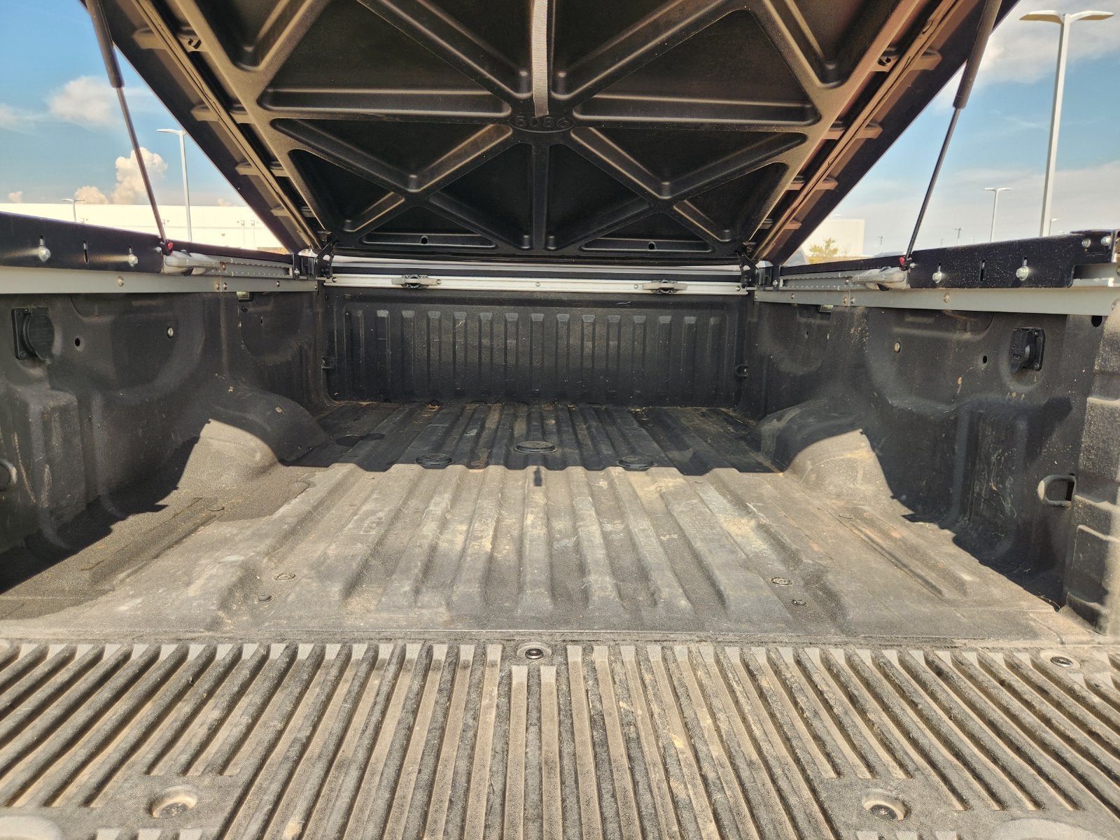 2024 Nissan Titan XD Pro-4X - Photo 37