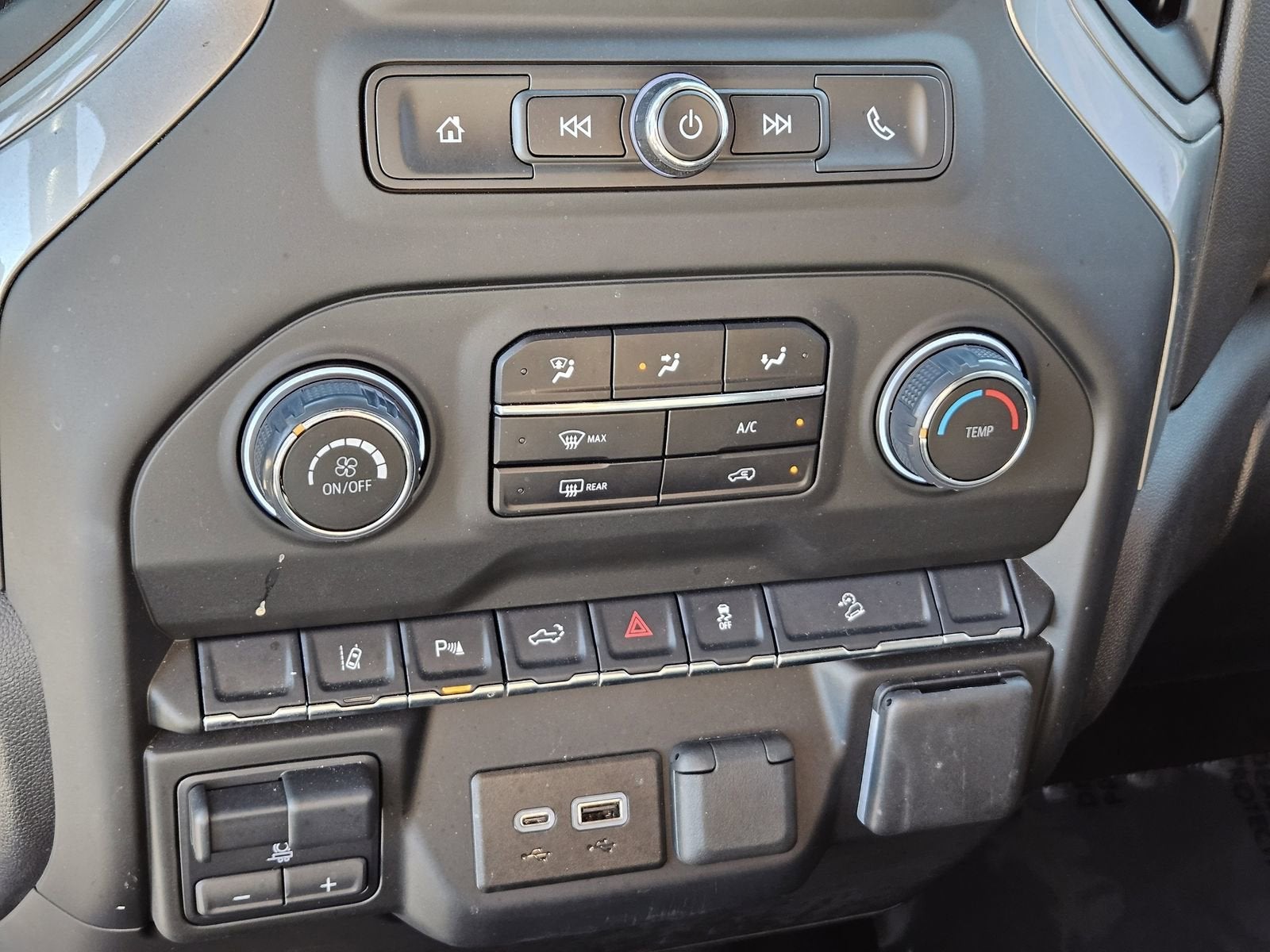 2025 Chevrolet Silverado 2500 HD Custom